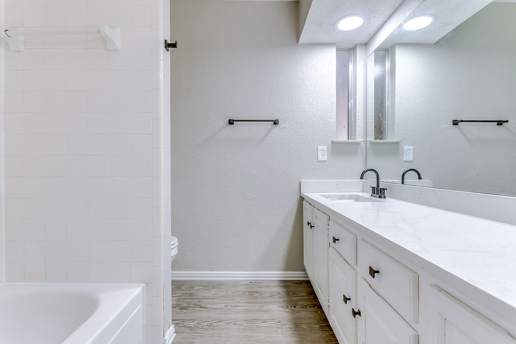 5314 Tamarack Court