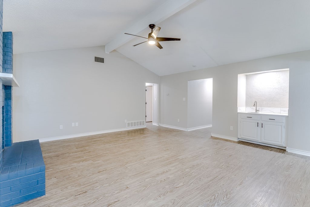 5314 Tamarack Court