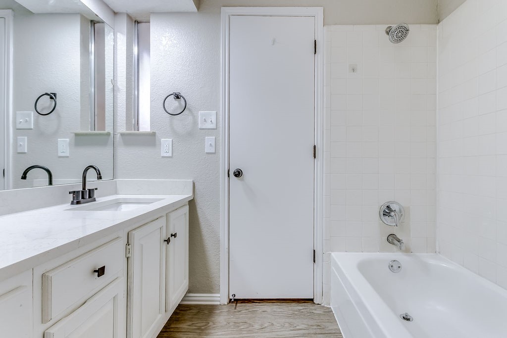 5314 Tamarack Court