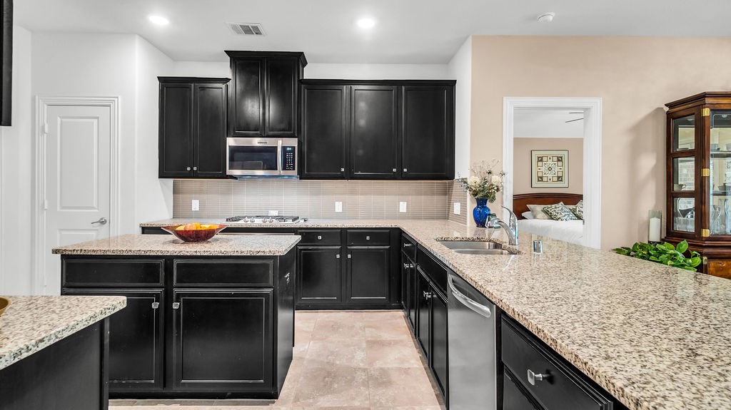 1212 Gibson Drive
