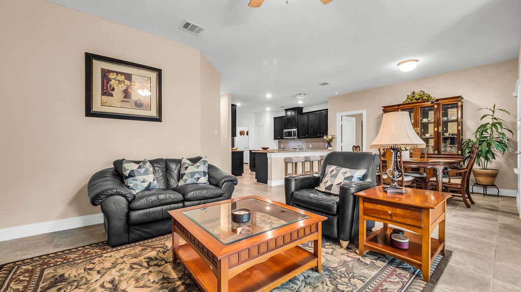 1212 Gibson Drive