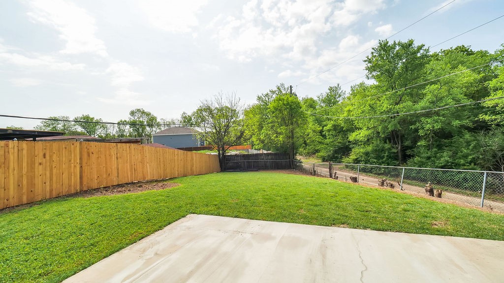 4016 Robertson Drive