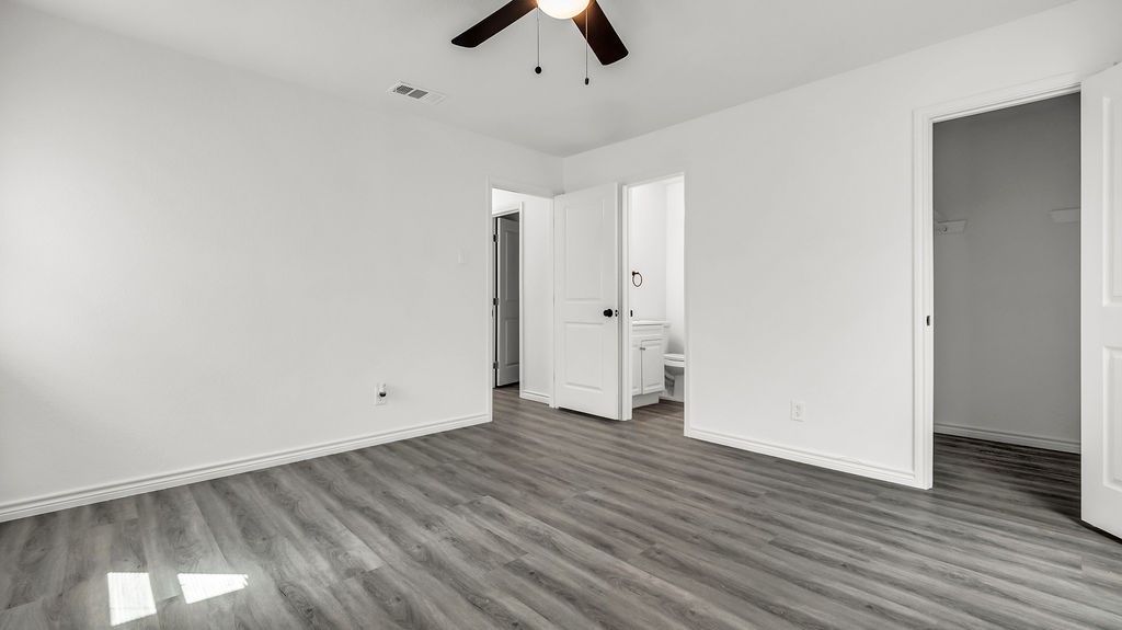 4016 Robertson Drive