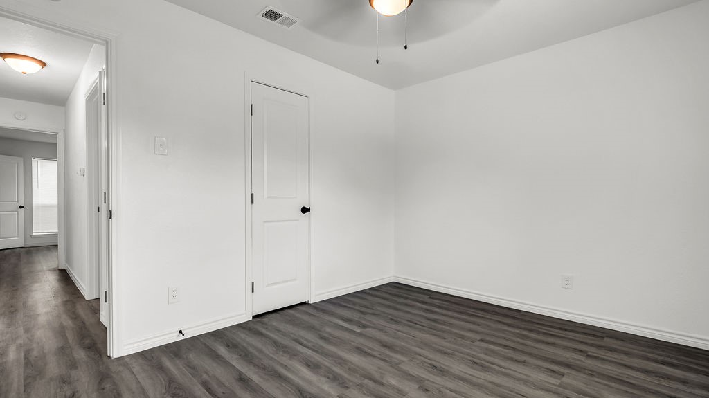 4016 Robertson Drive