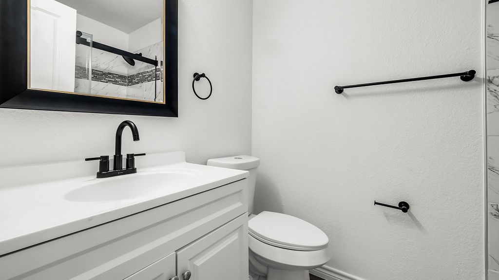 4016 Robertson Drive