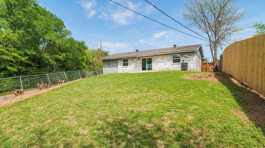 4016 Robertson Drive