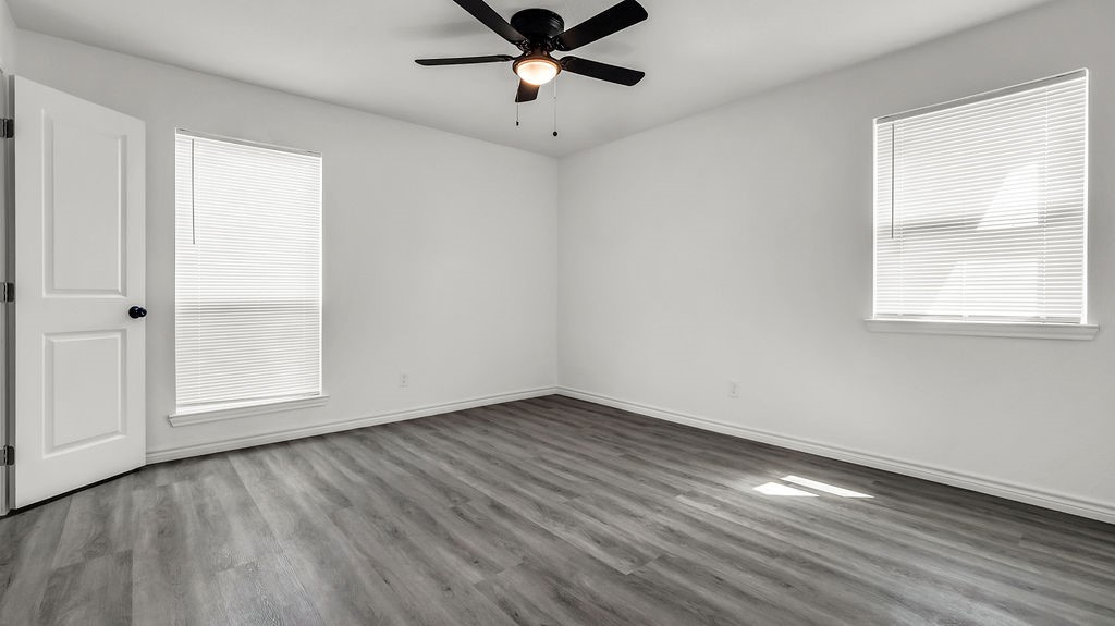 4016 Robertson Drive