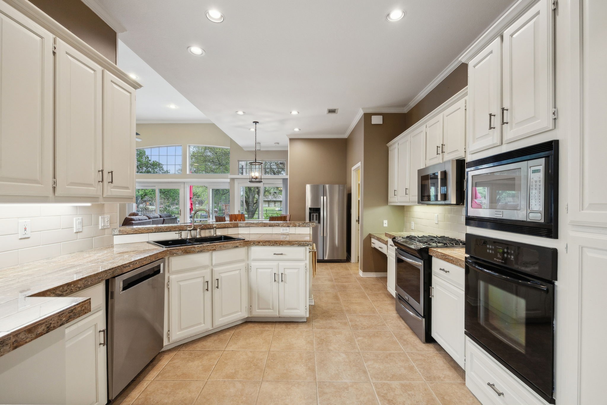 1301 Rancho Vista Drive
