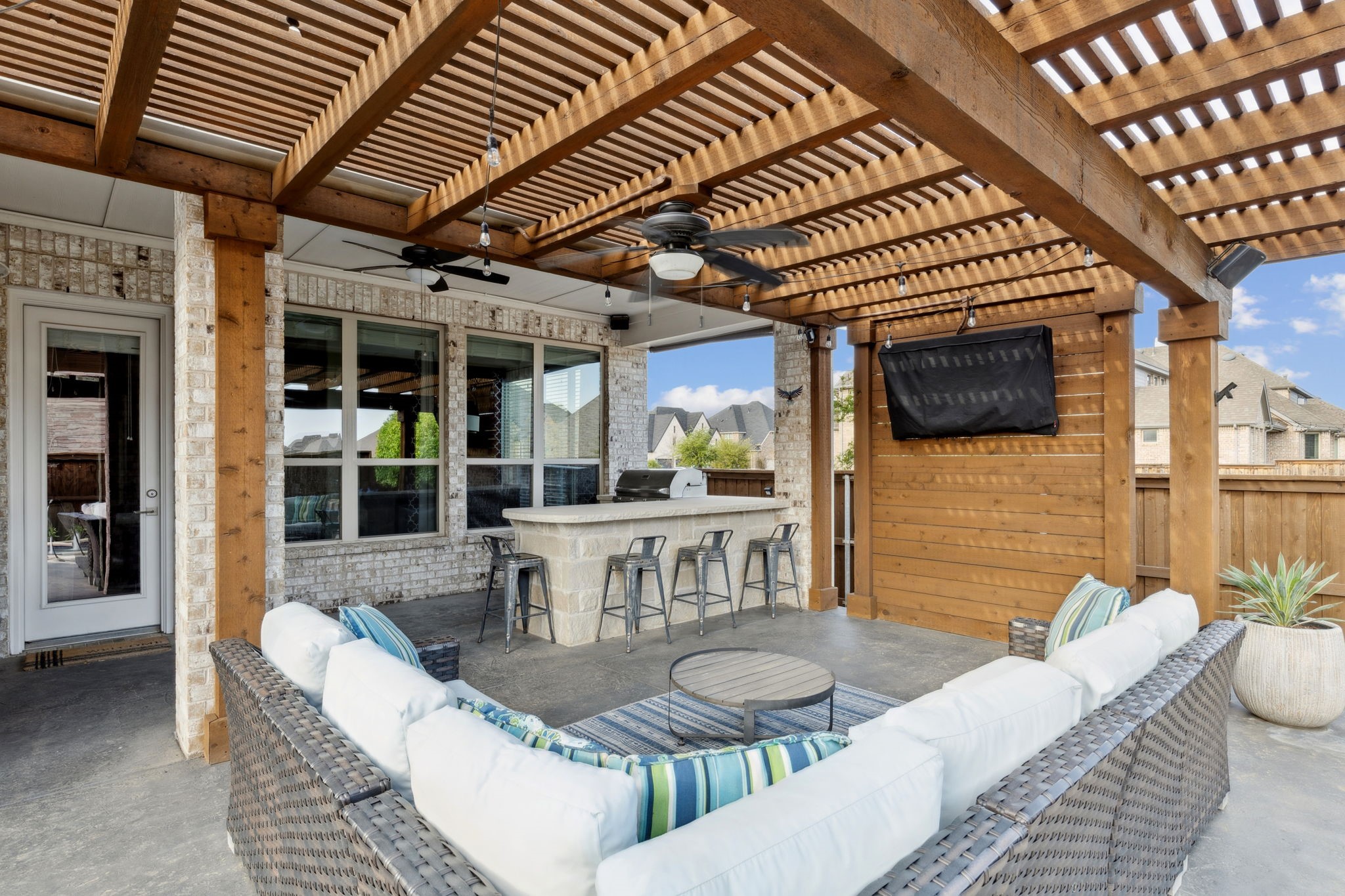 4100 Dewberry Lane