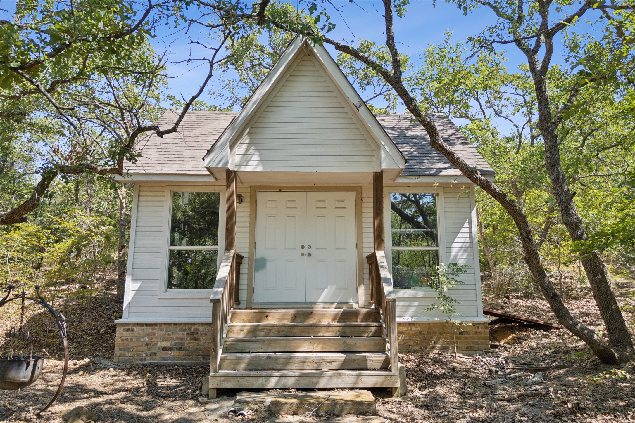 200 Rosewood Drive