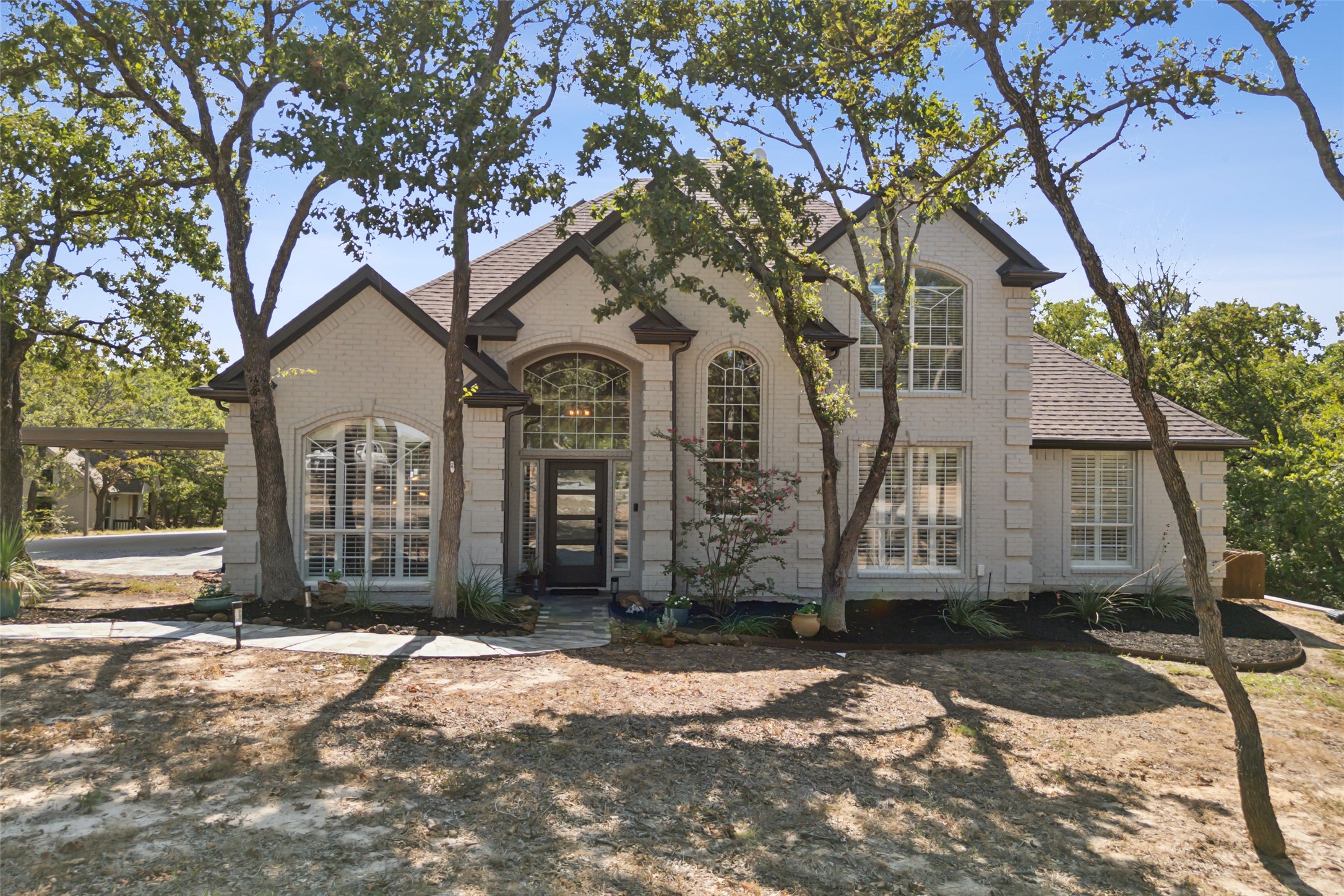 200 Rosewood Drive