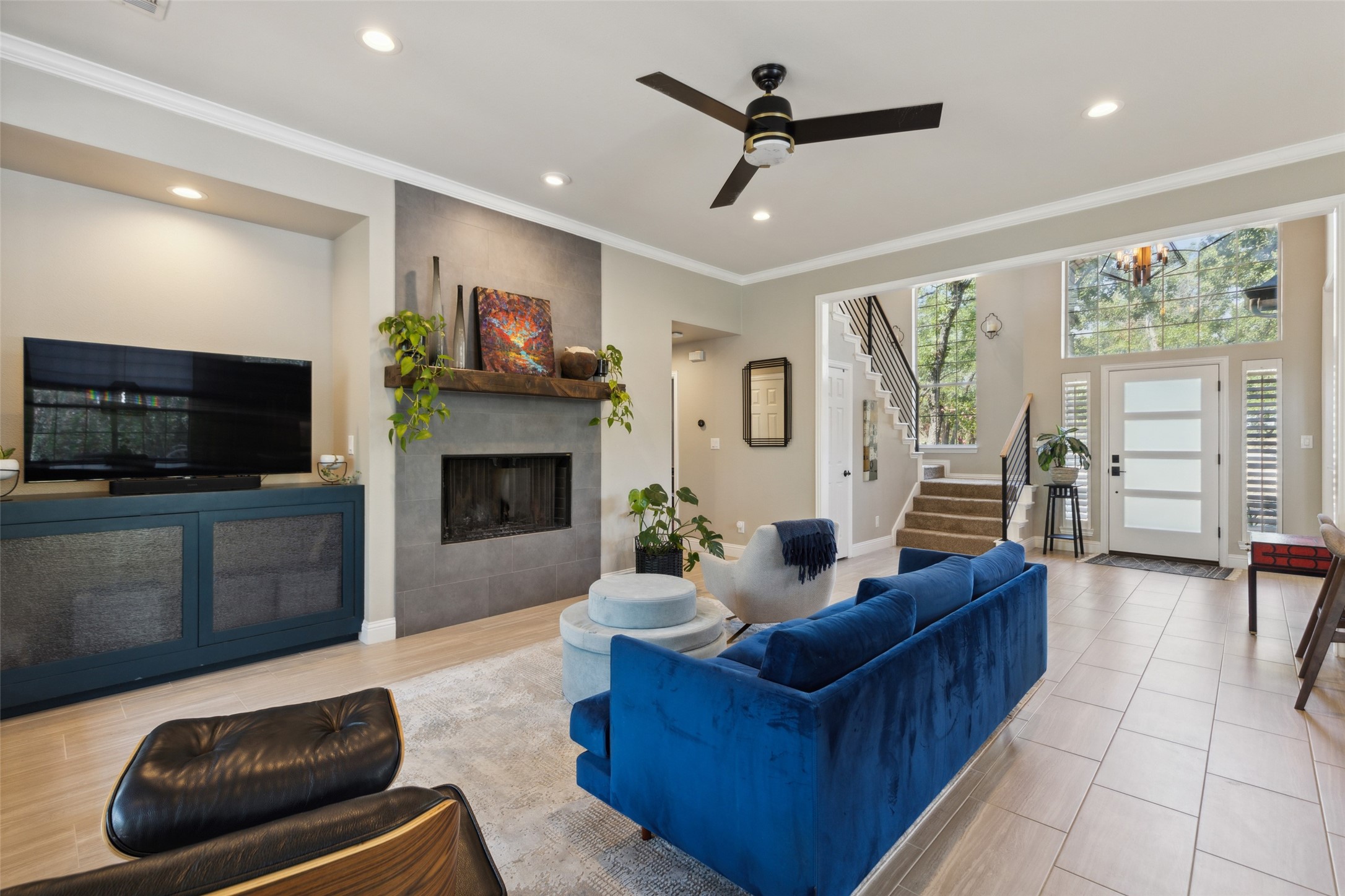 200 Rosewood Drive