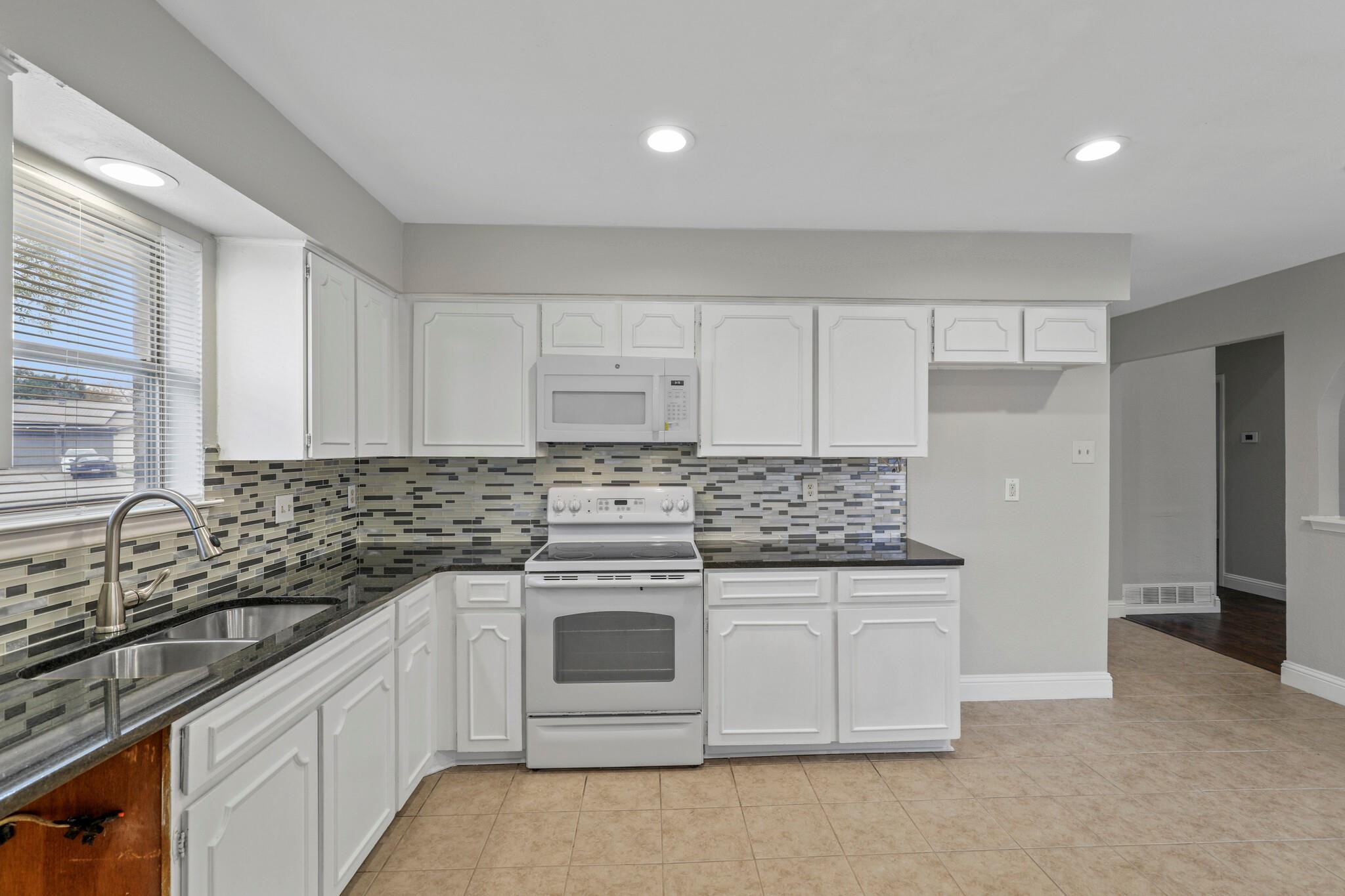 406 Colgate Court