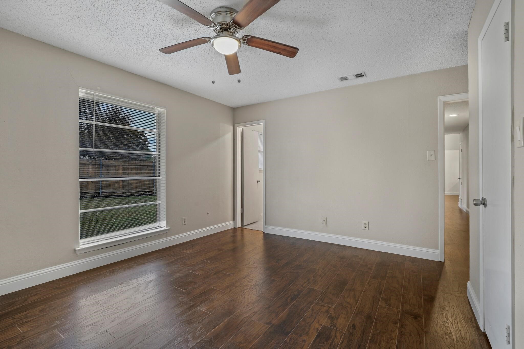406 Colgate Court