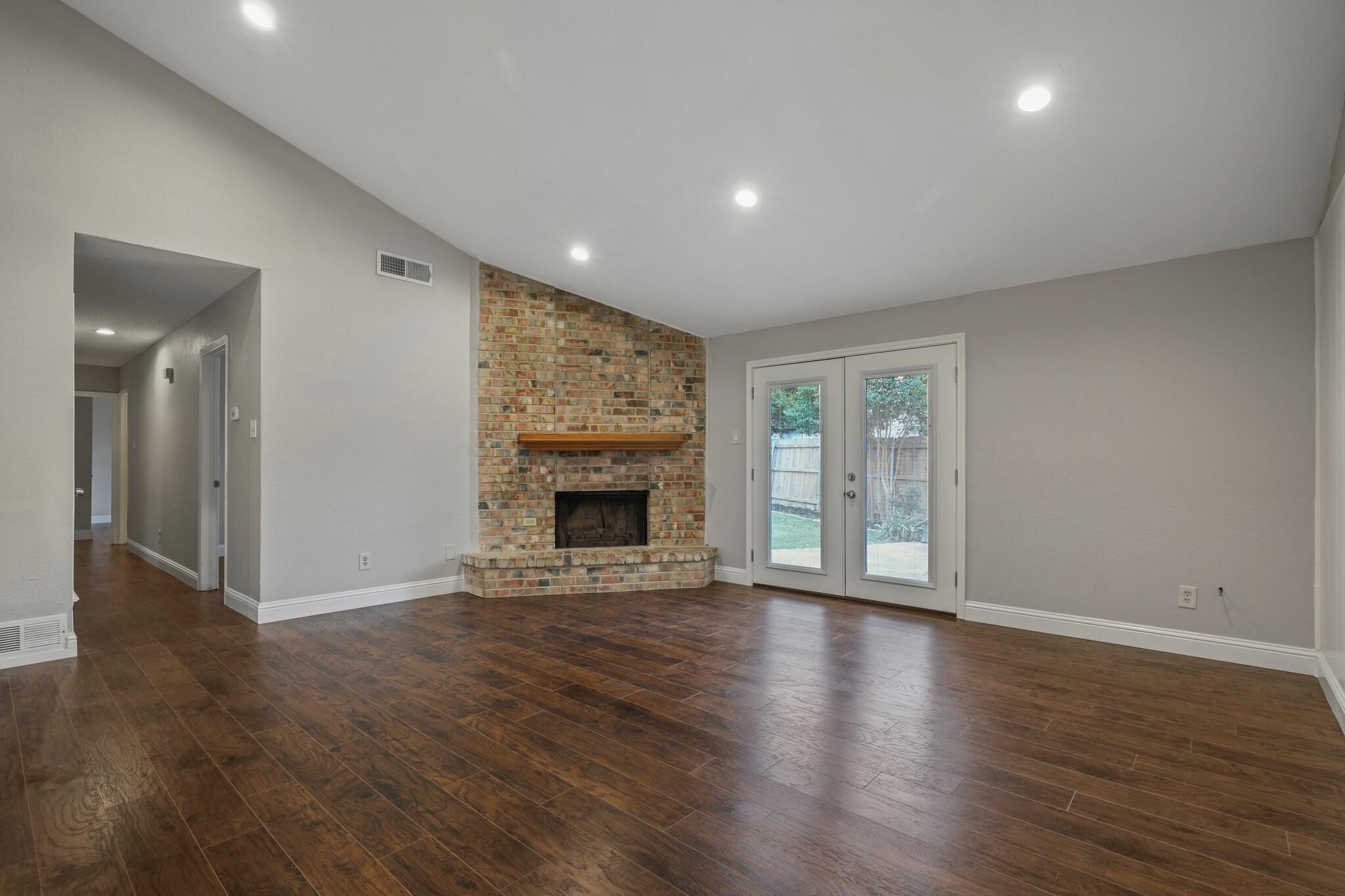 406 Colgate Court