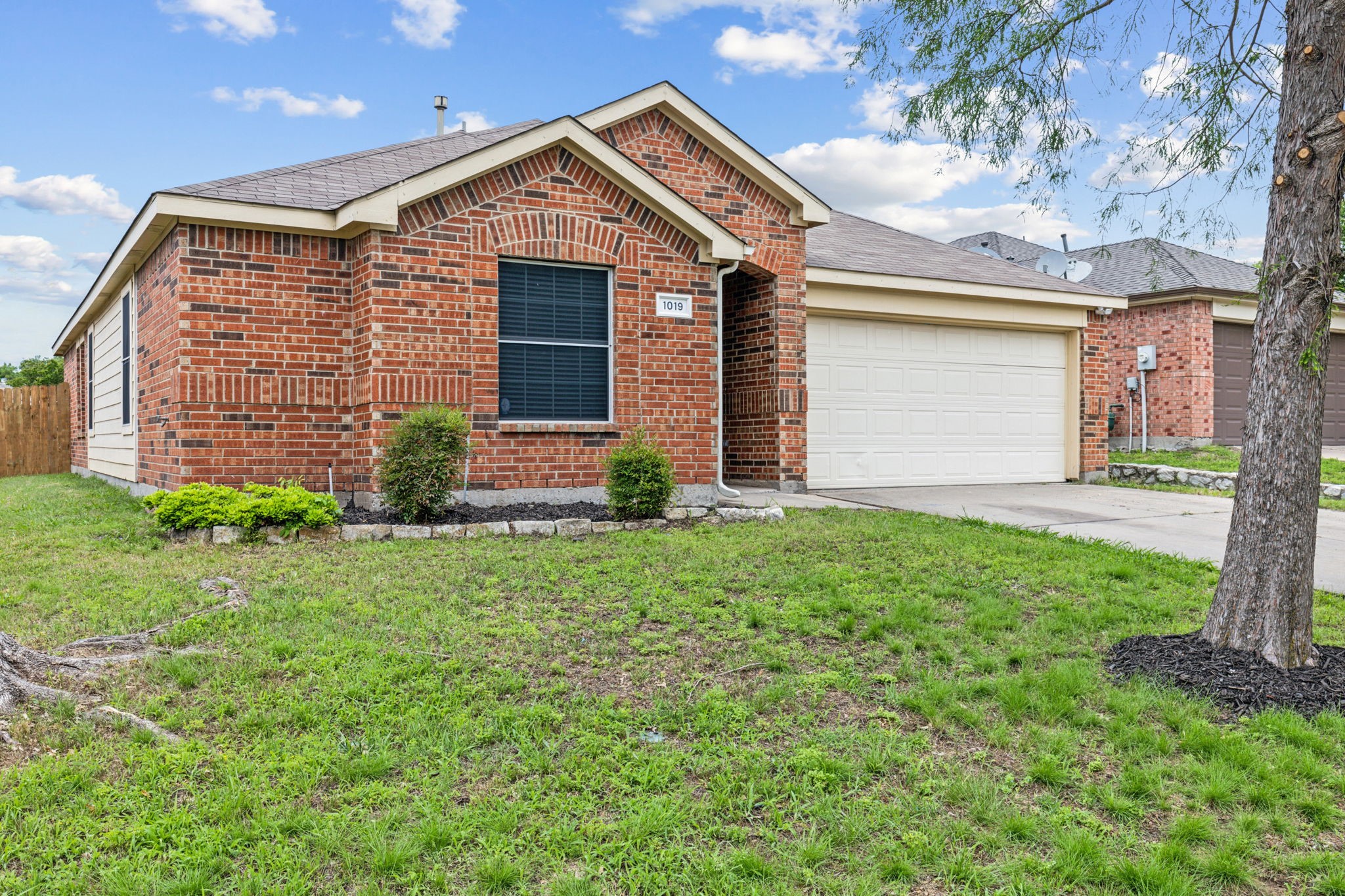 1019 Chelsea Lane