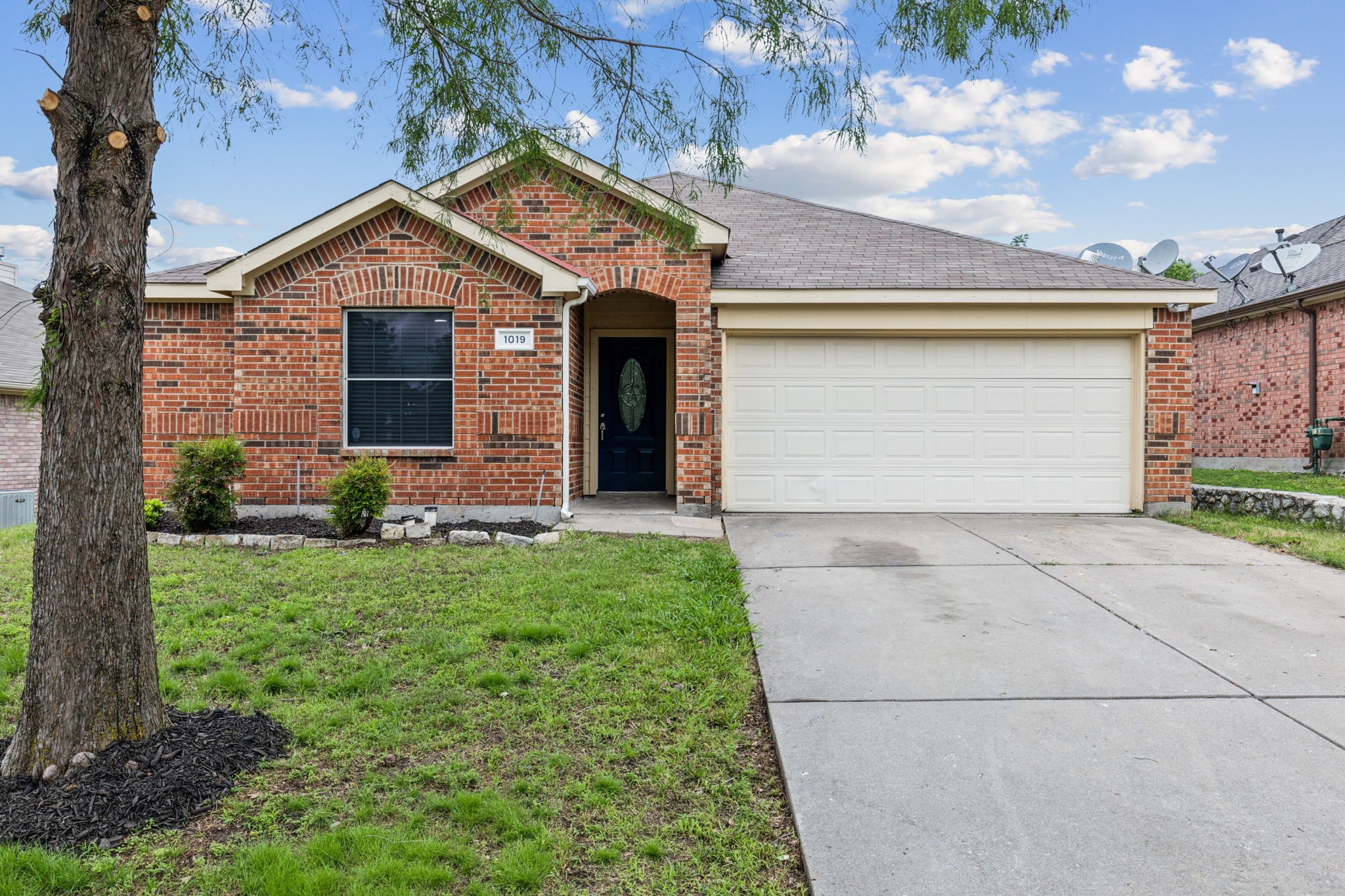 1019 Chelsea Lane
