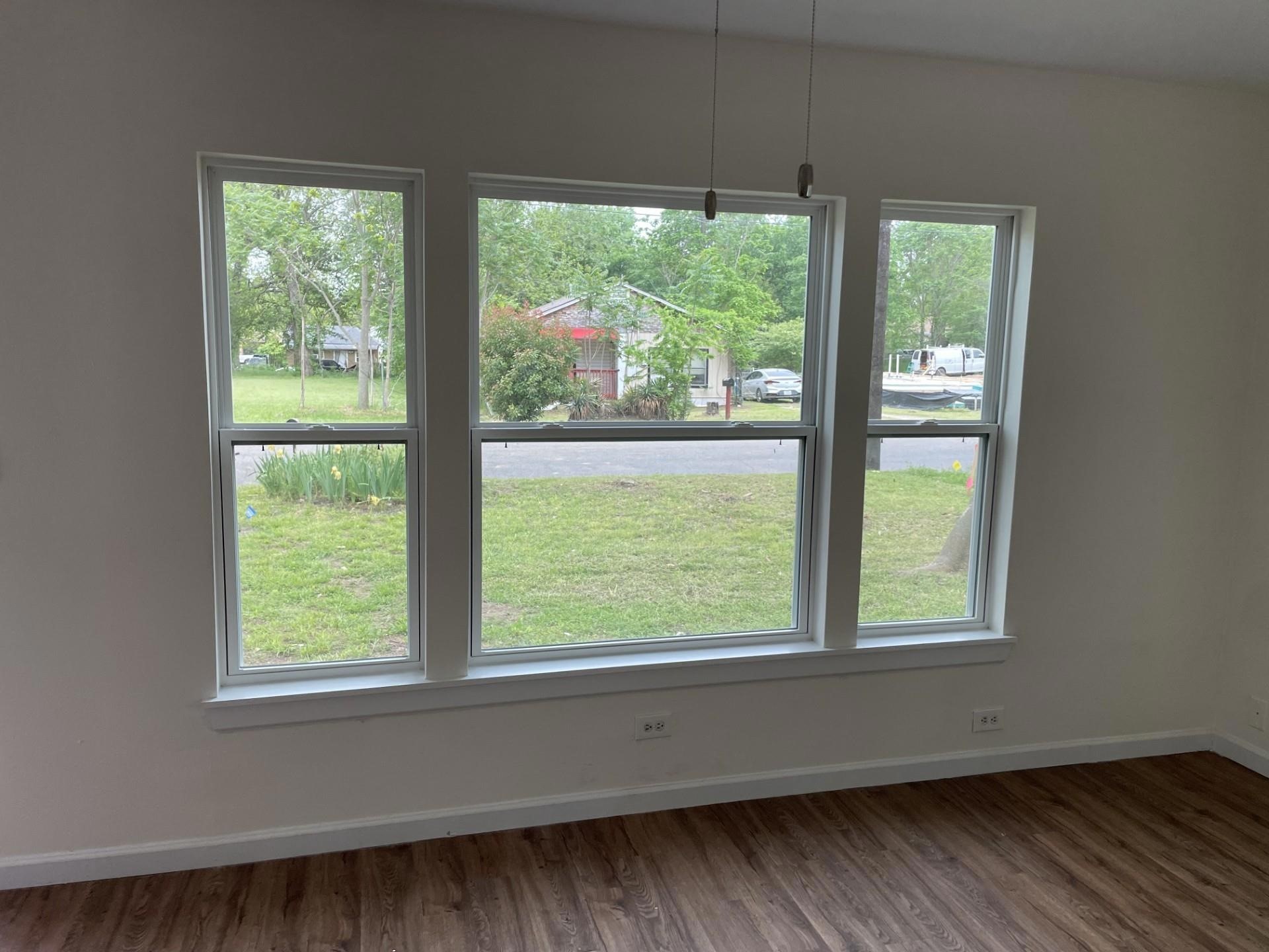 513 W Florence Street