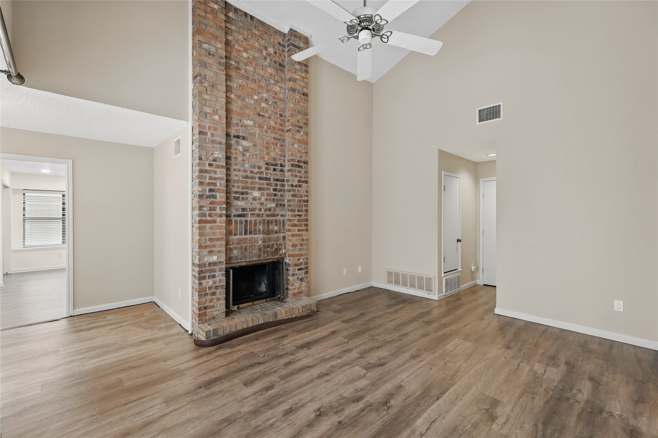 17490 Meandering Way 1009