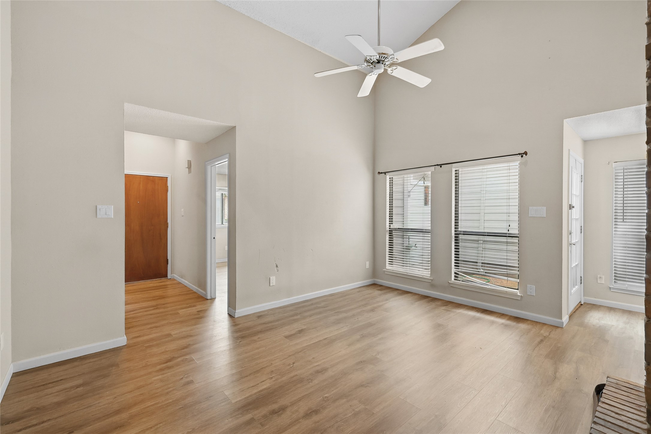 17490 Meandering Way 1009