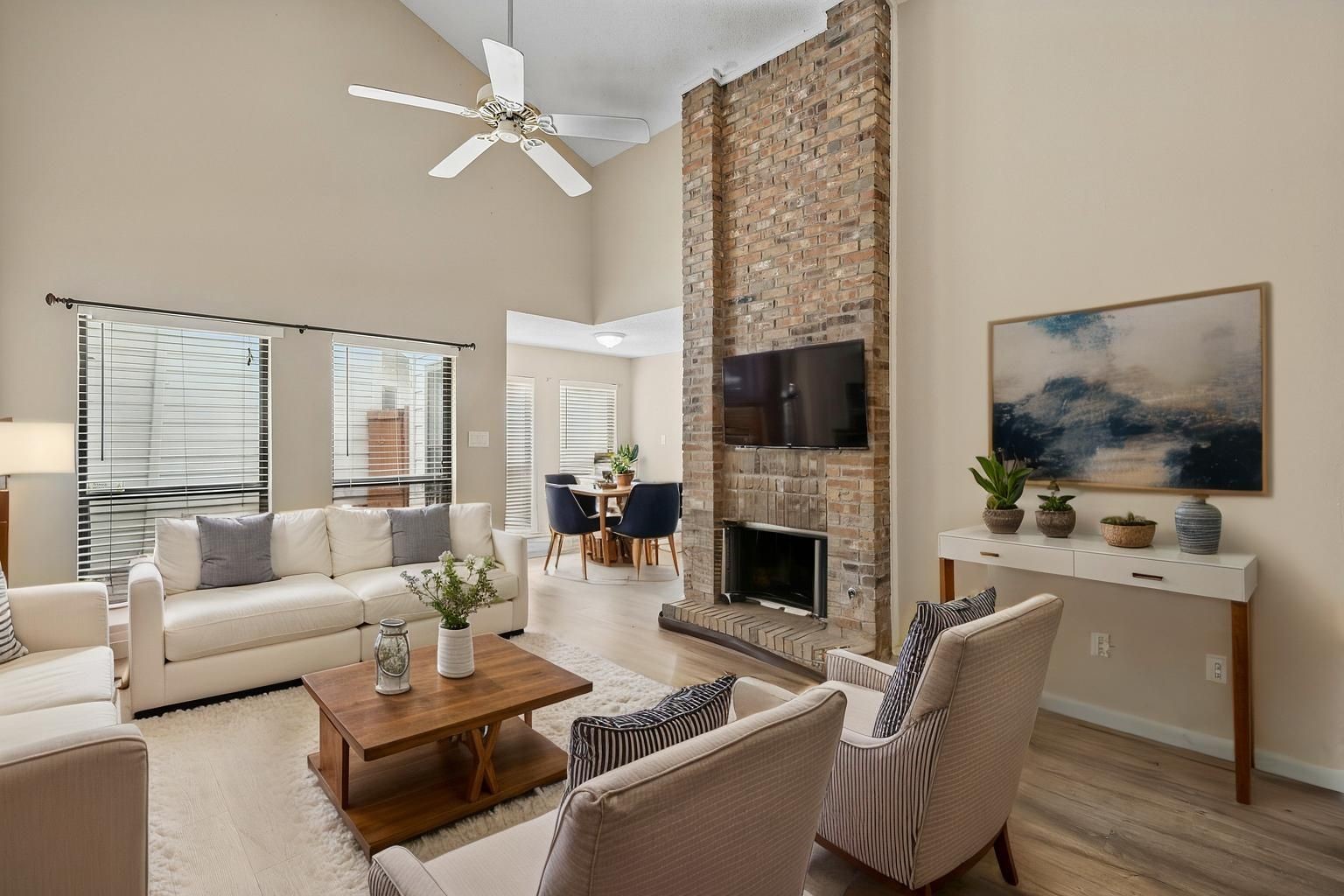 17490 Meandering Way 1009