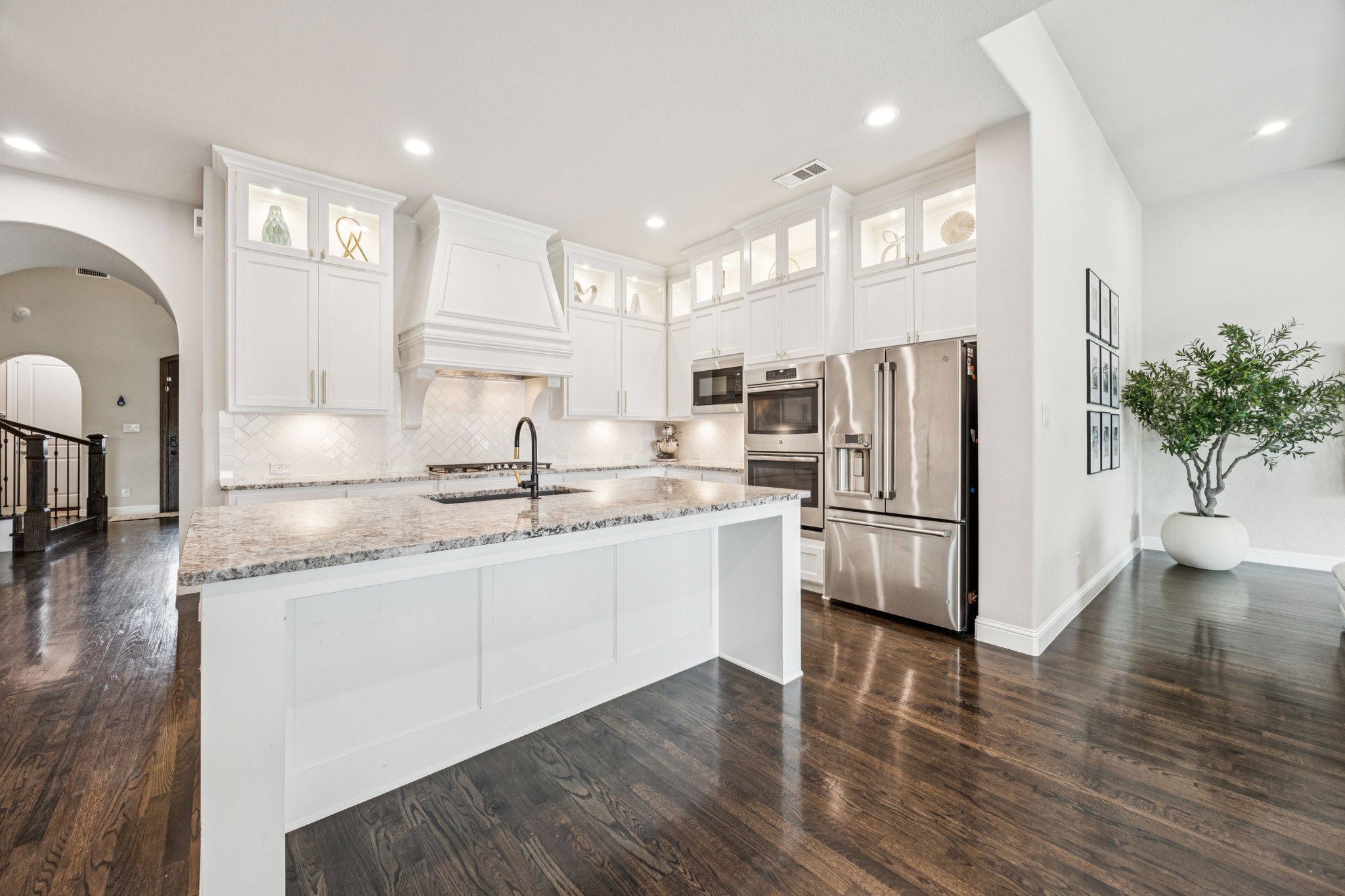 4240 Peppervine Lane