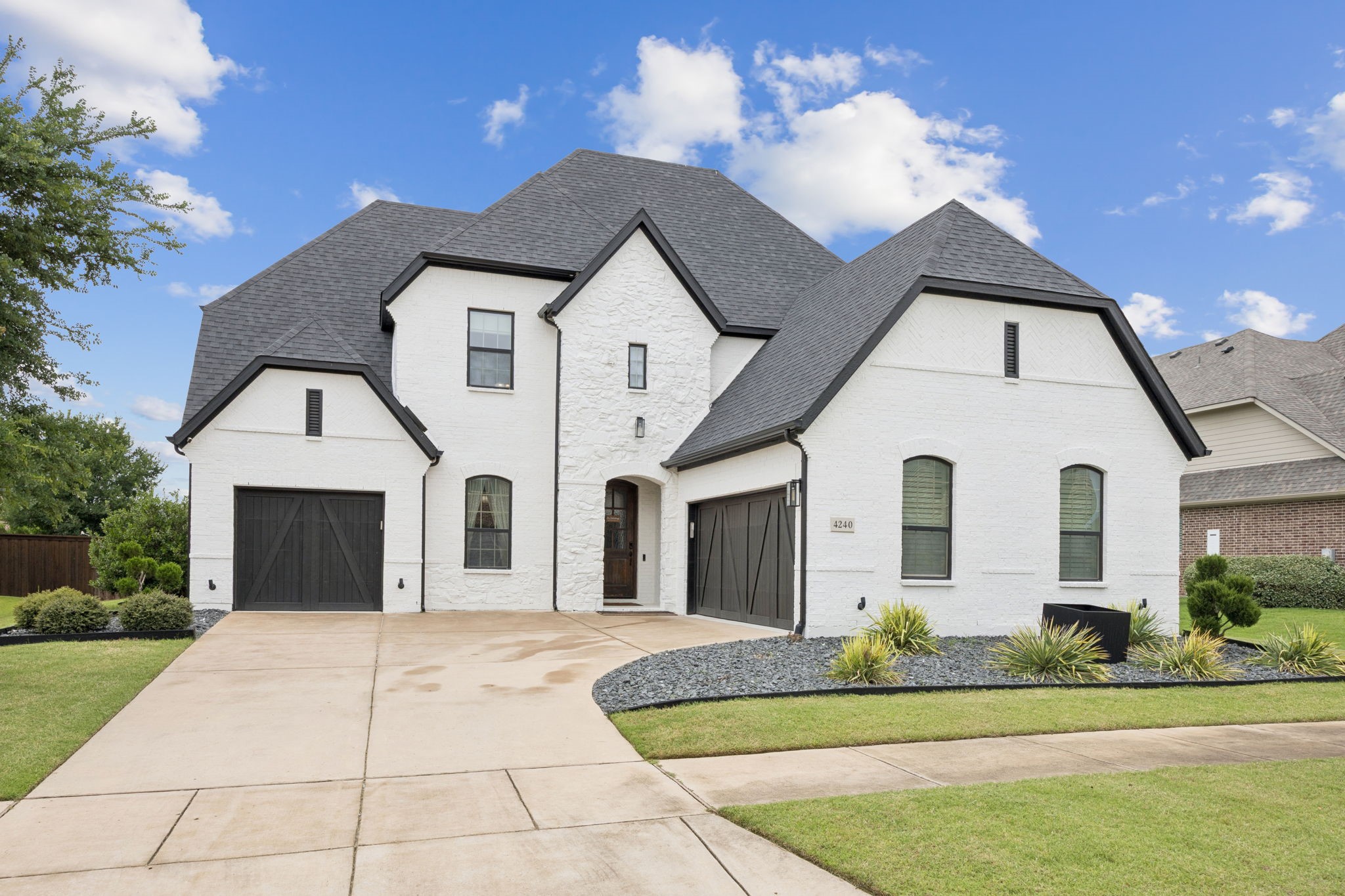 4240 Peppervine Lane