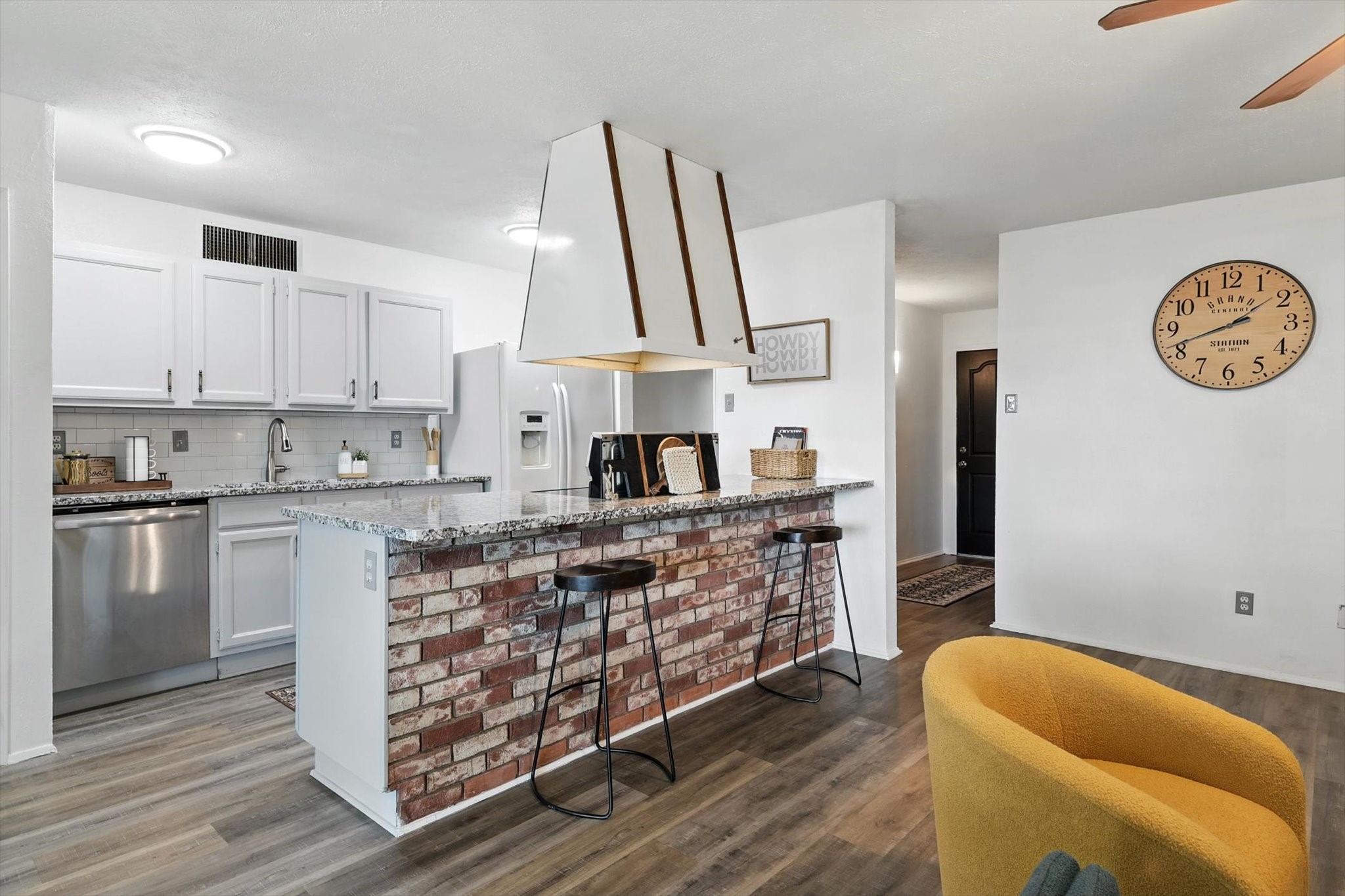 5112 Griffin Drive
