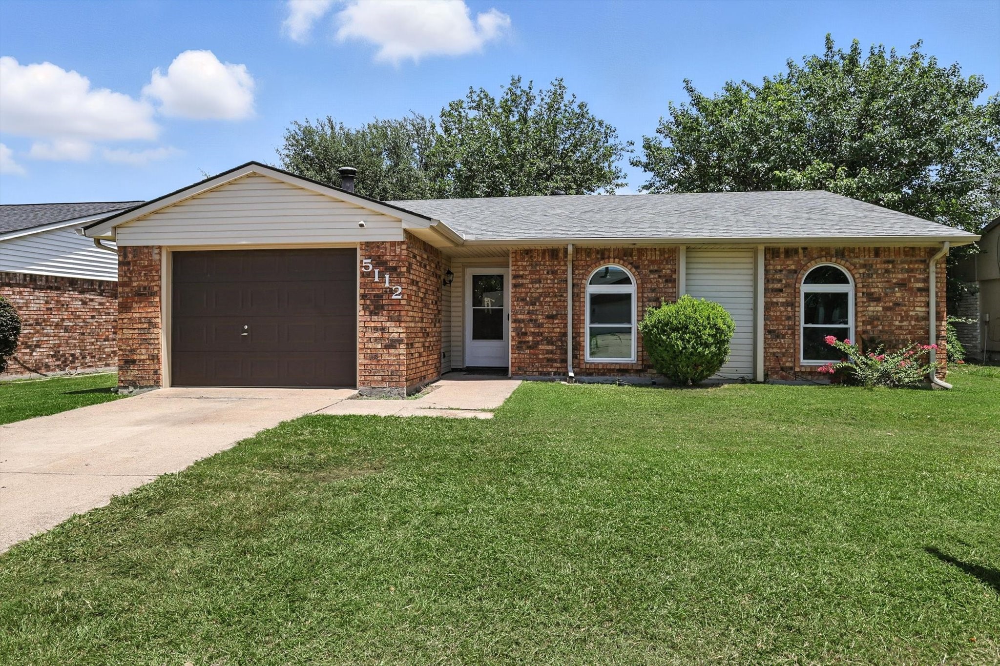 5112 Griffin Drive