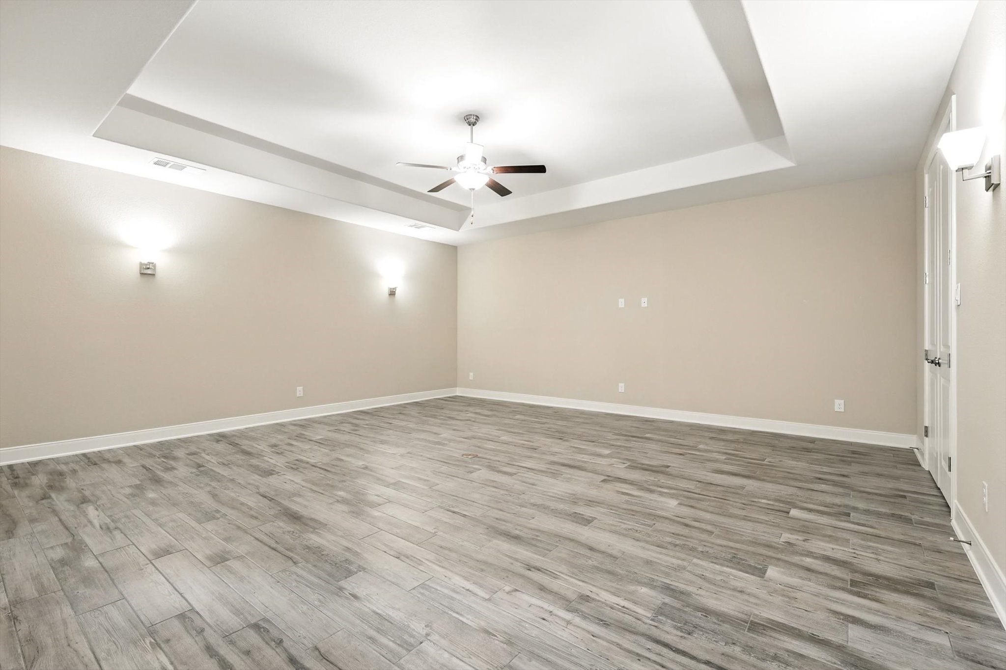 121 Willow Oak
