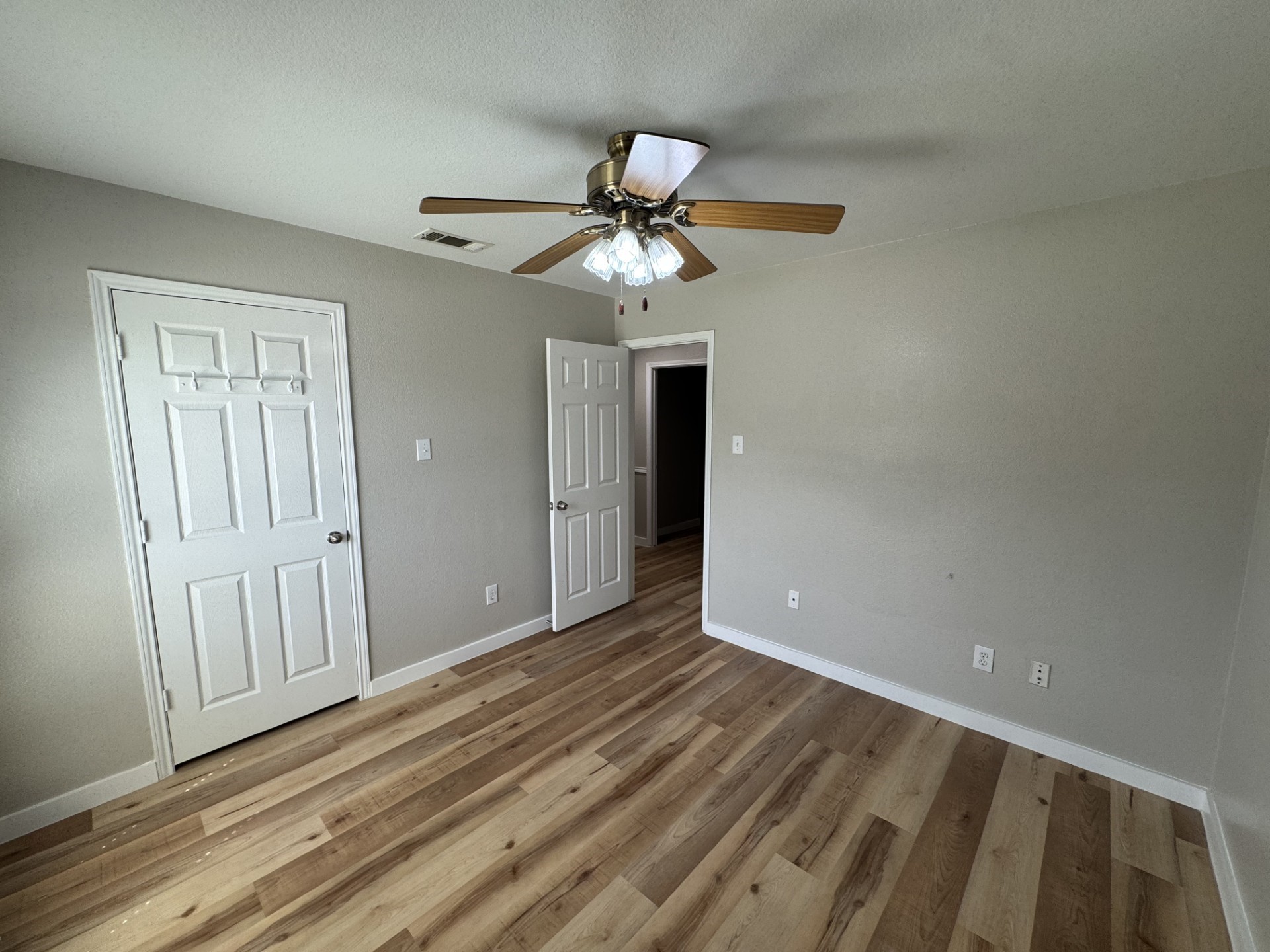 3536 Eisenhower Street