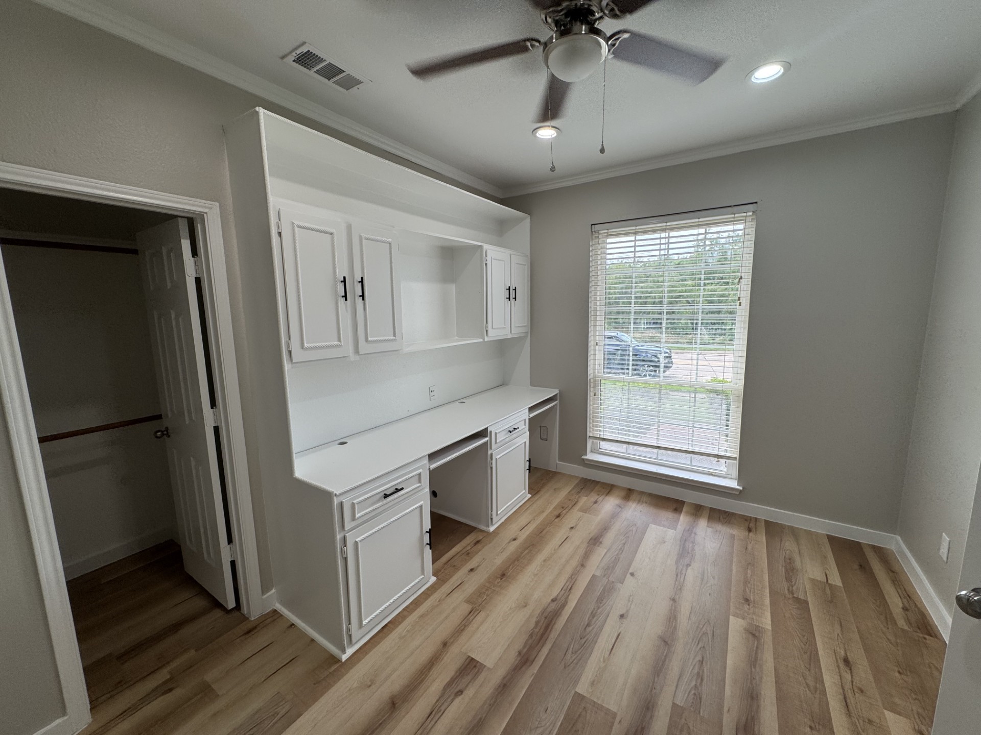 3536 Eisenhower Street