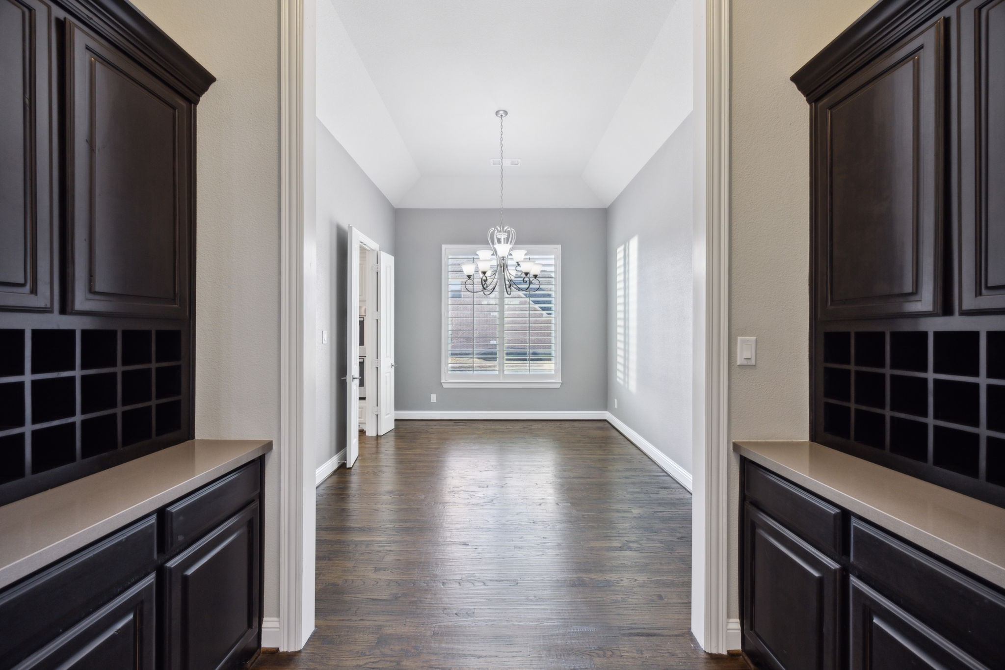 4571 Acacia Parkway