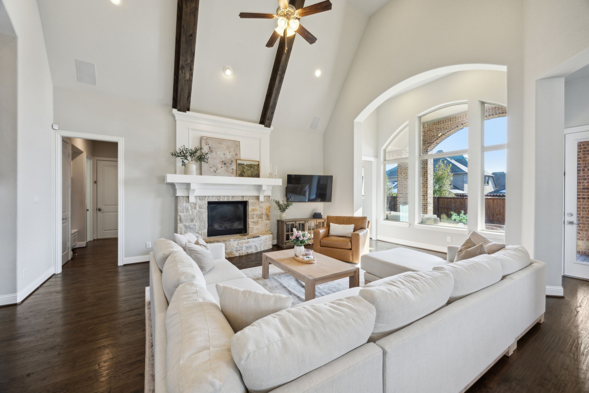 4571 Acacia Parkway
