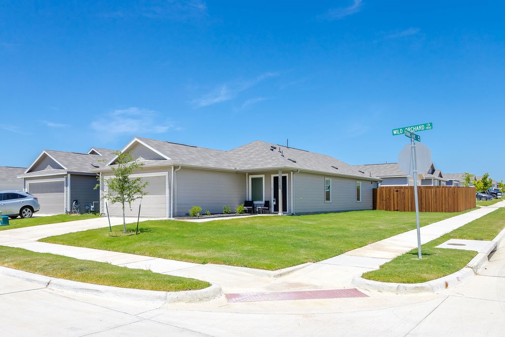 1912 Wild Orchard Lane