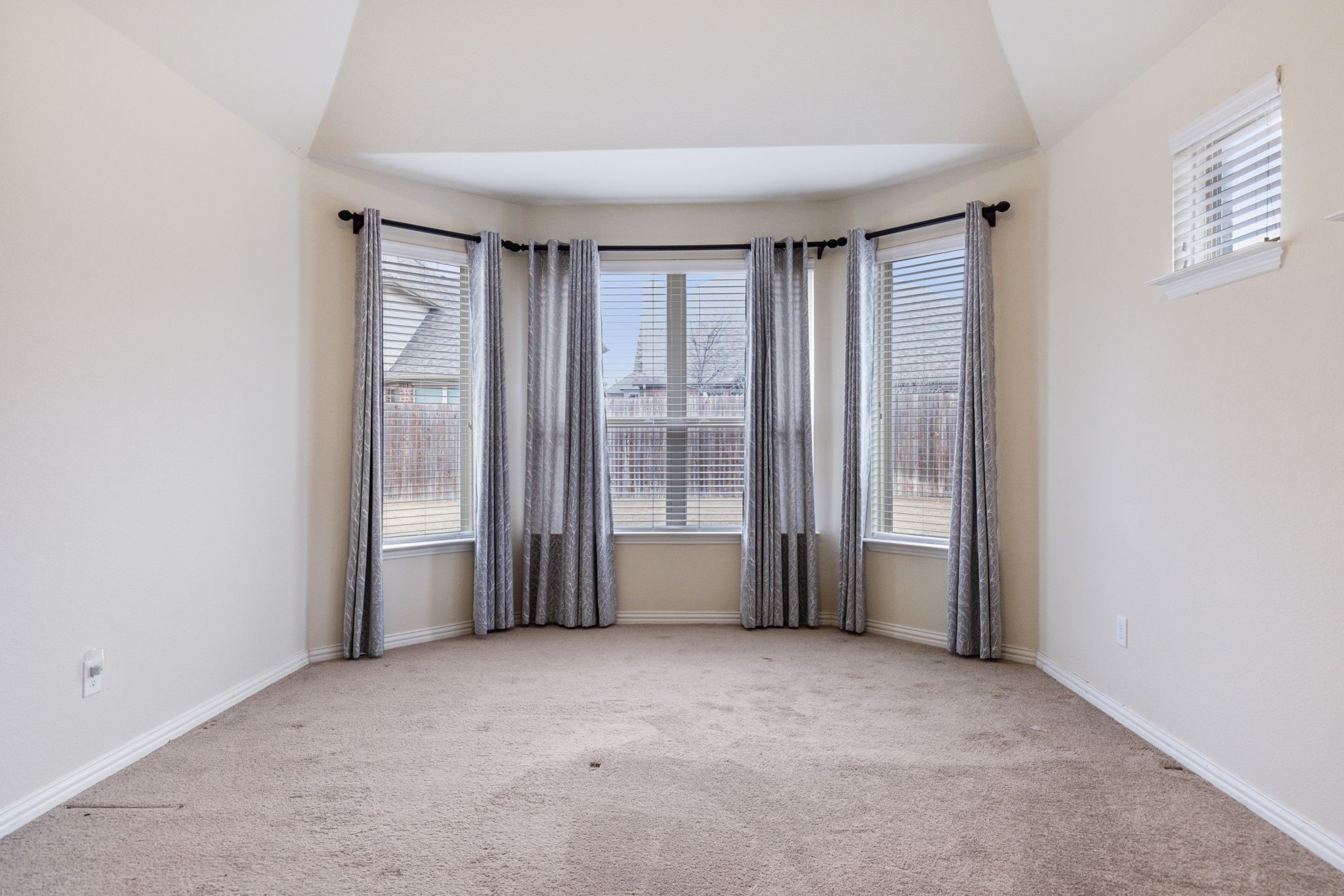 6308 Meandering Creek Drive