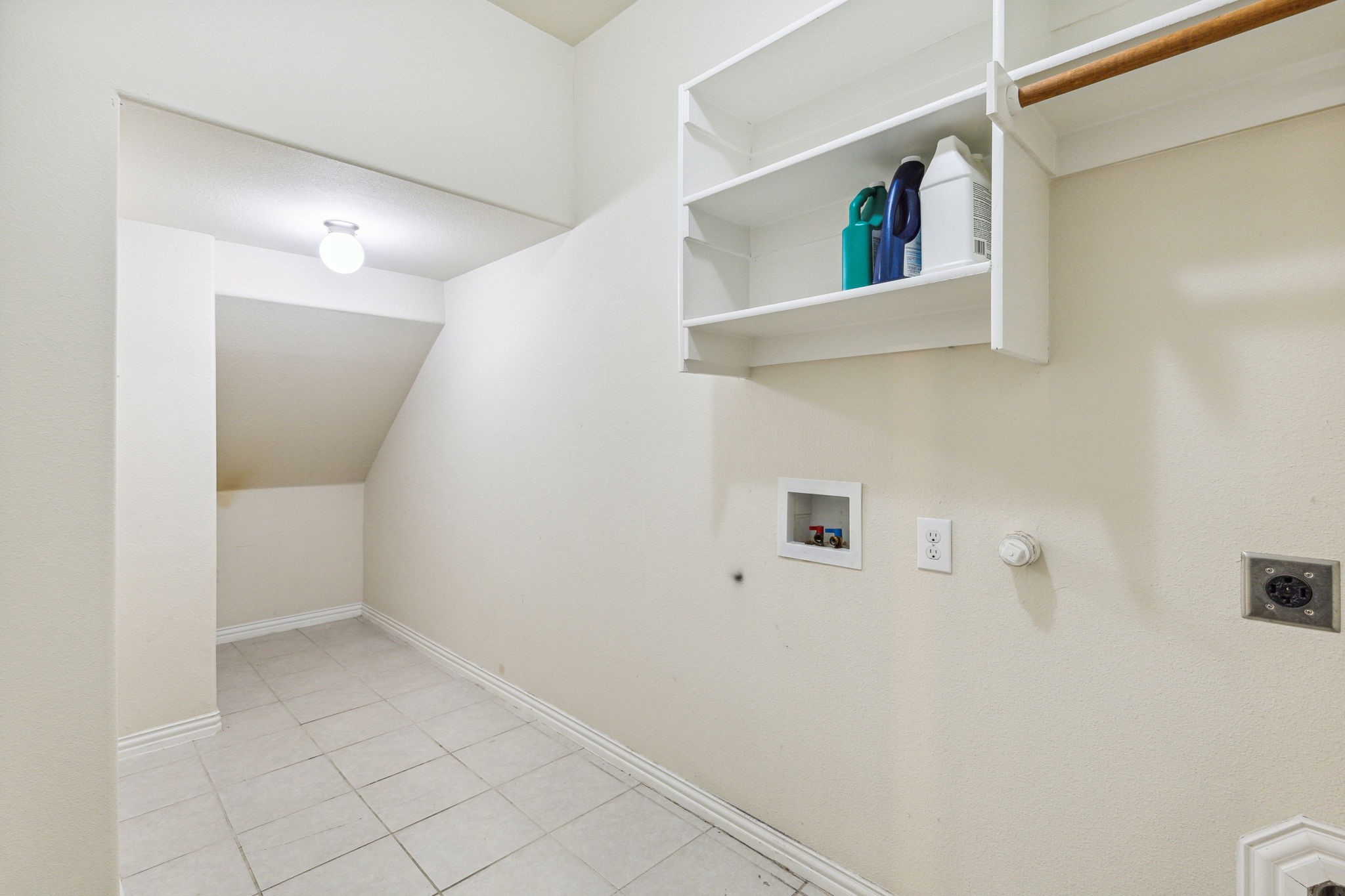 6308 Meandering Creek Drive