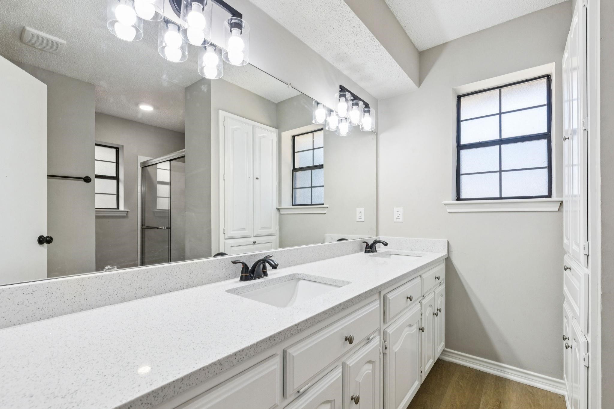 703 Stoneybrook Drive