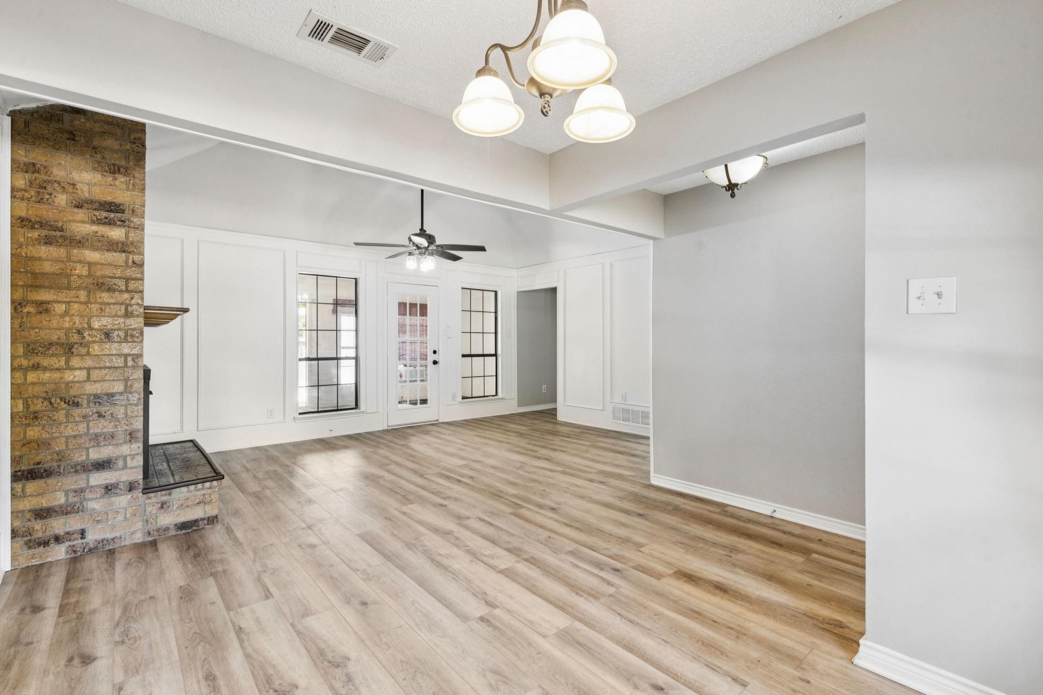 703 Stoneybrook Drive