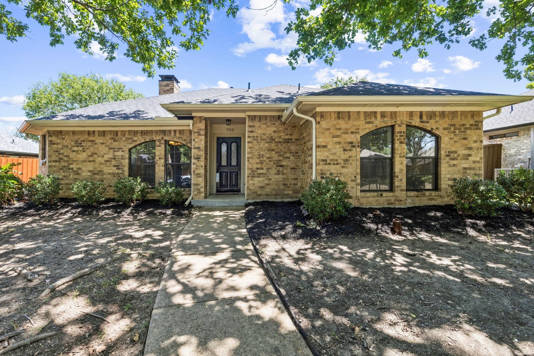 703 Stoneybrook Drive