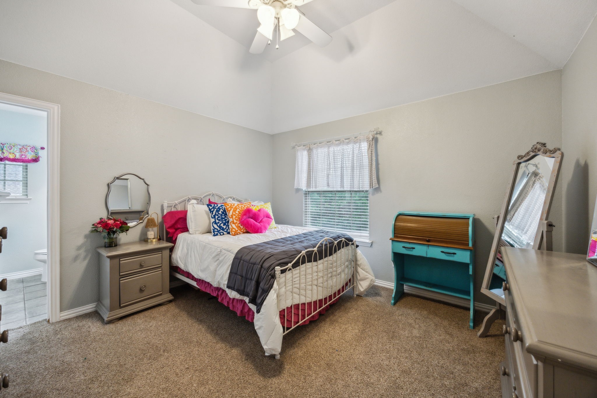 1270 Moonlight Trail