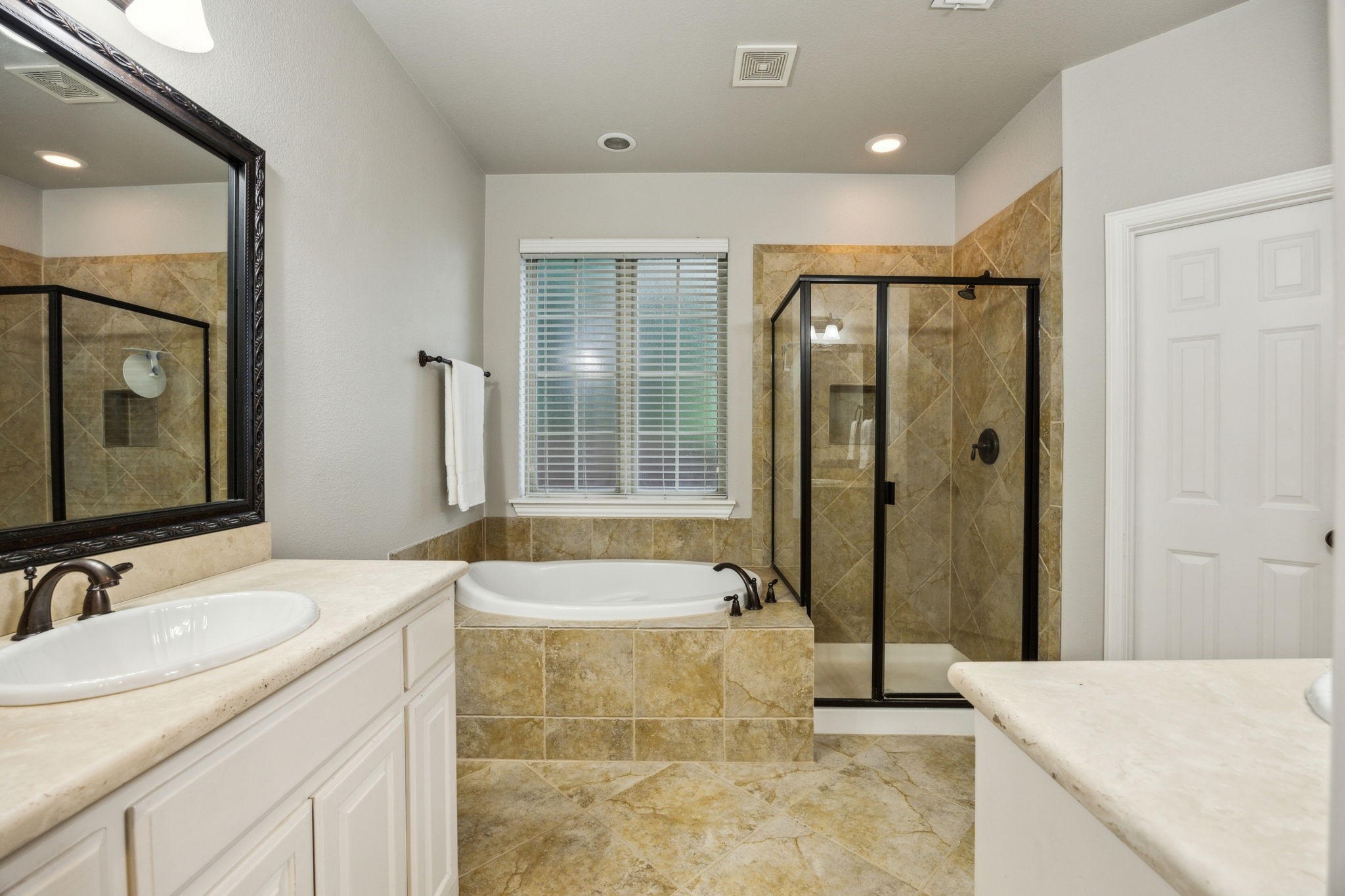 1270 Moonlight Trail