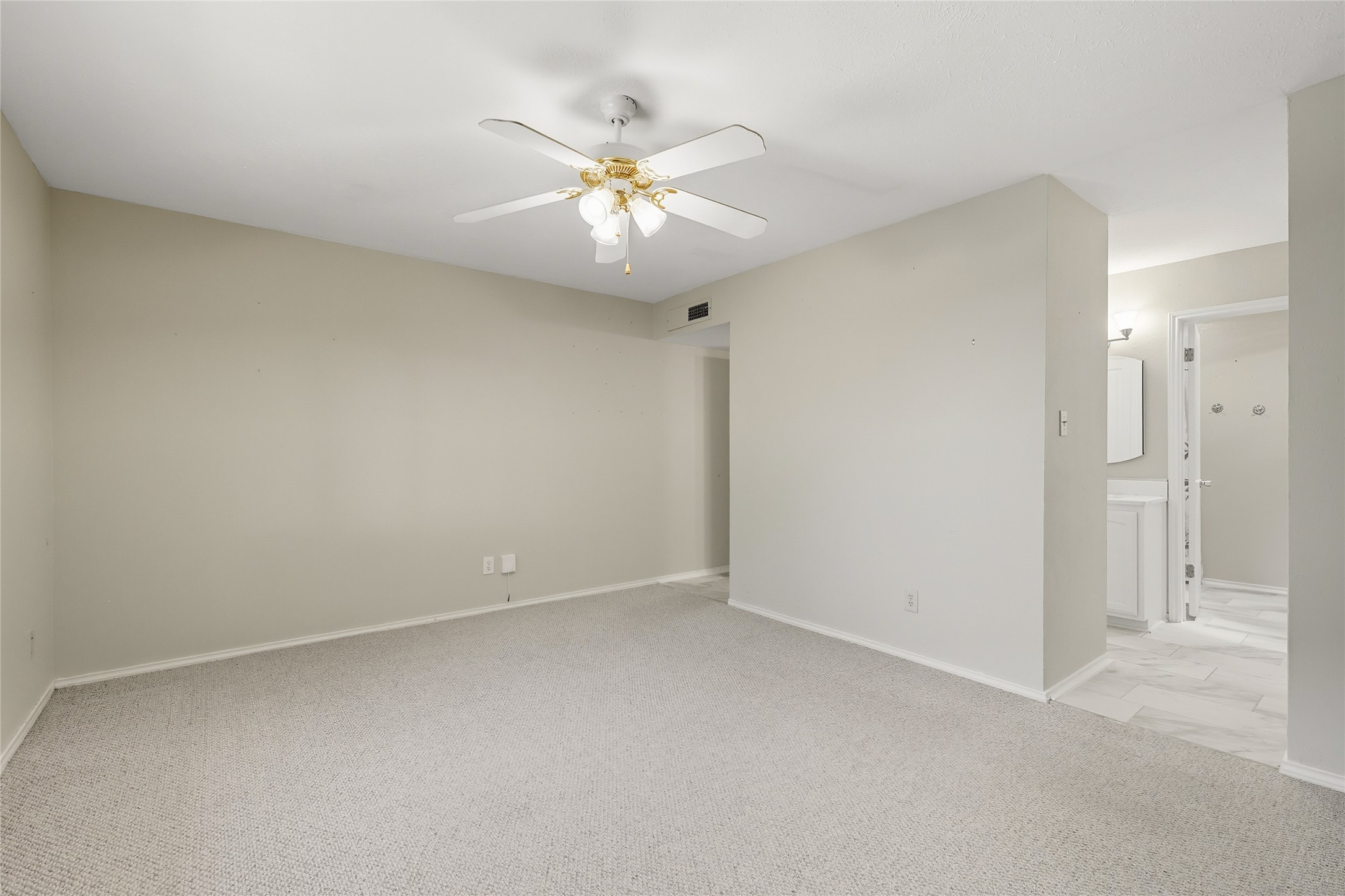 2611 Jenny Lane