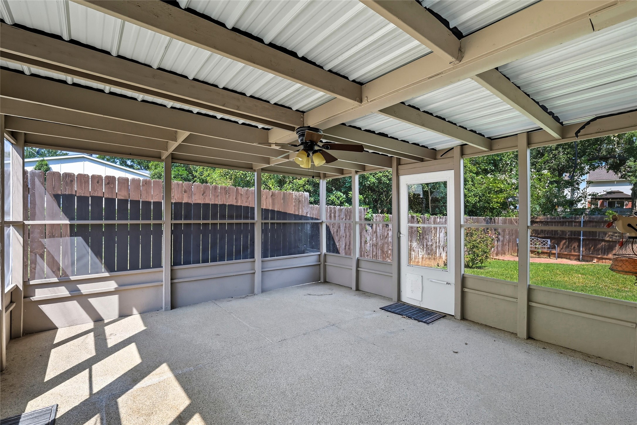 2611 Jenny Lane