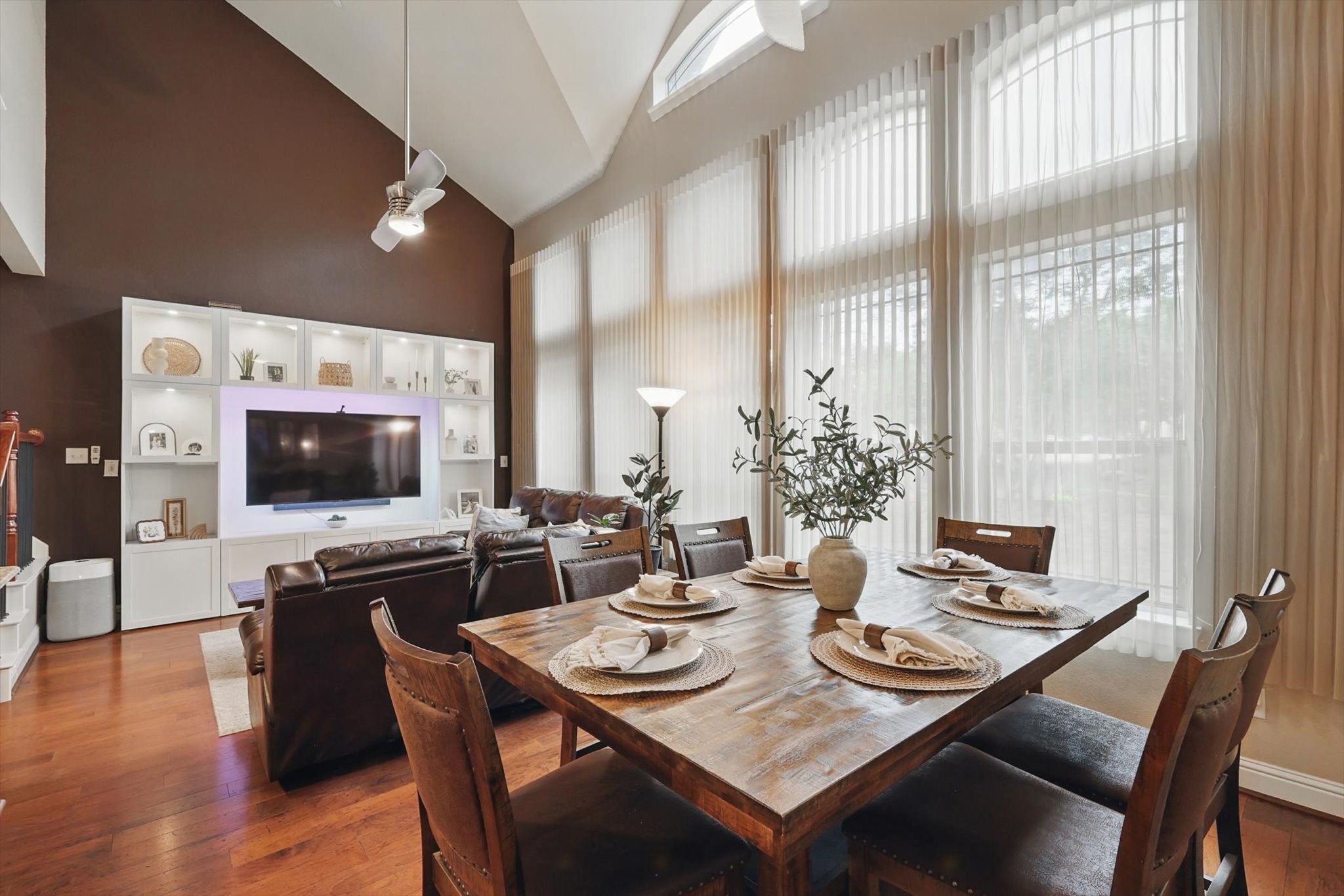 934 Brook Forest Lane