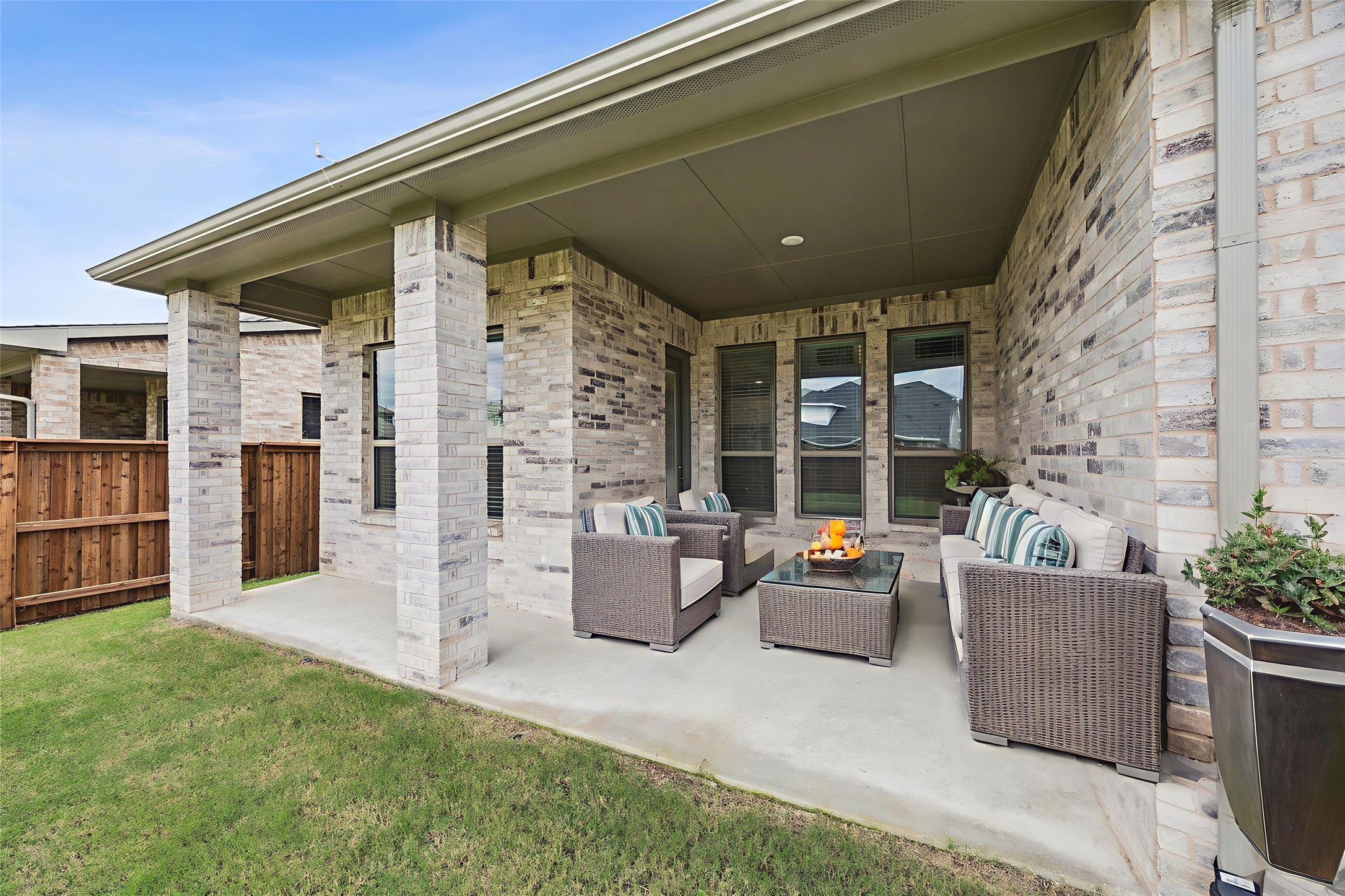 2460 Mill Pond