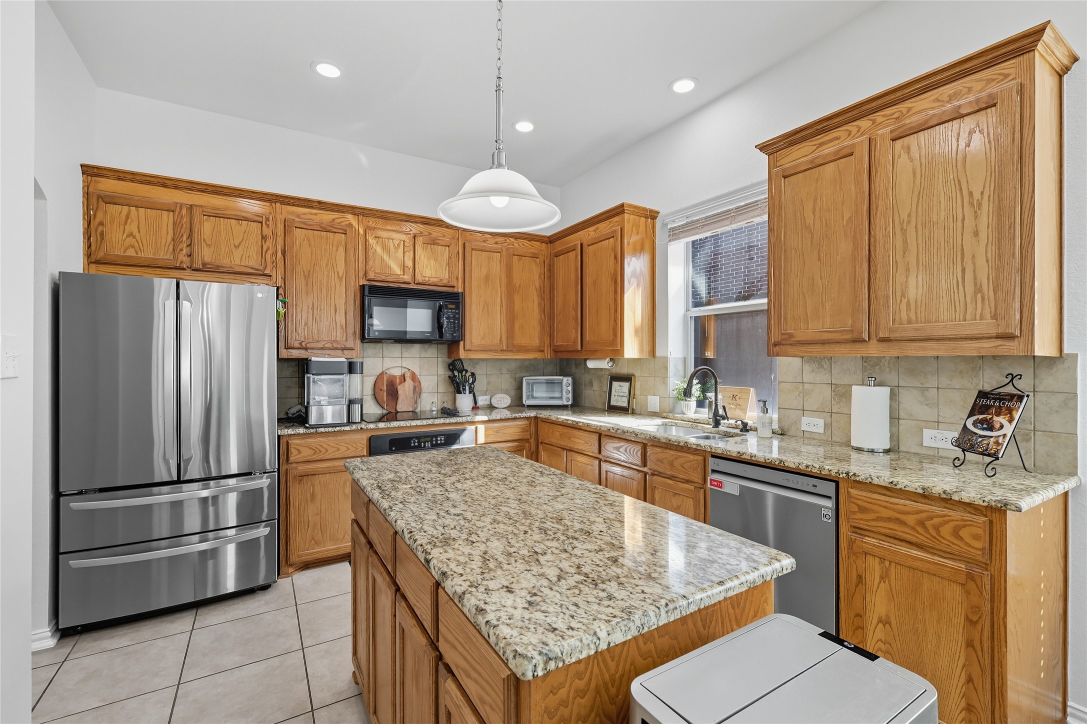 3207 N Clearfork Trail N