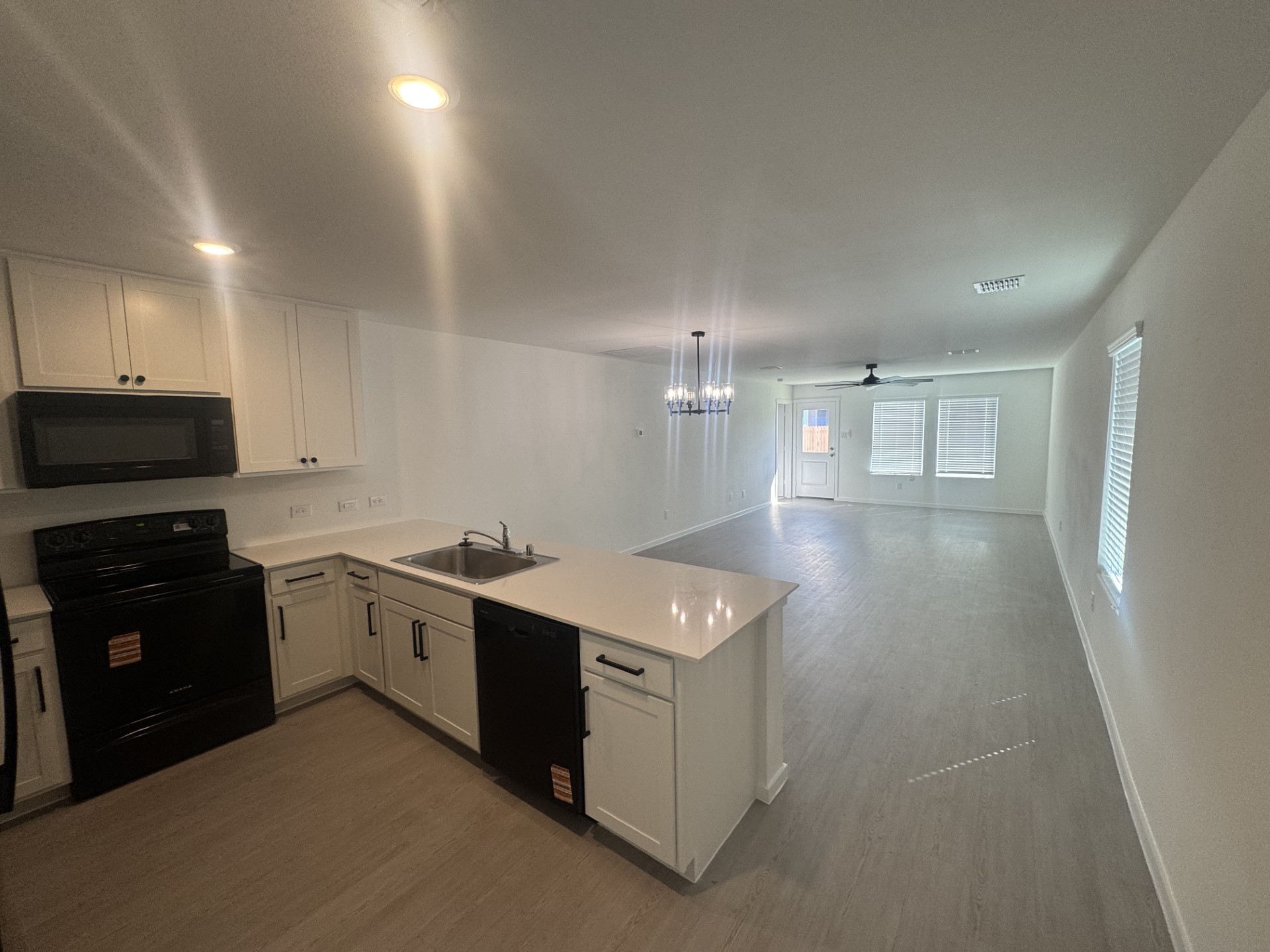 423 Finch Circle