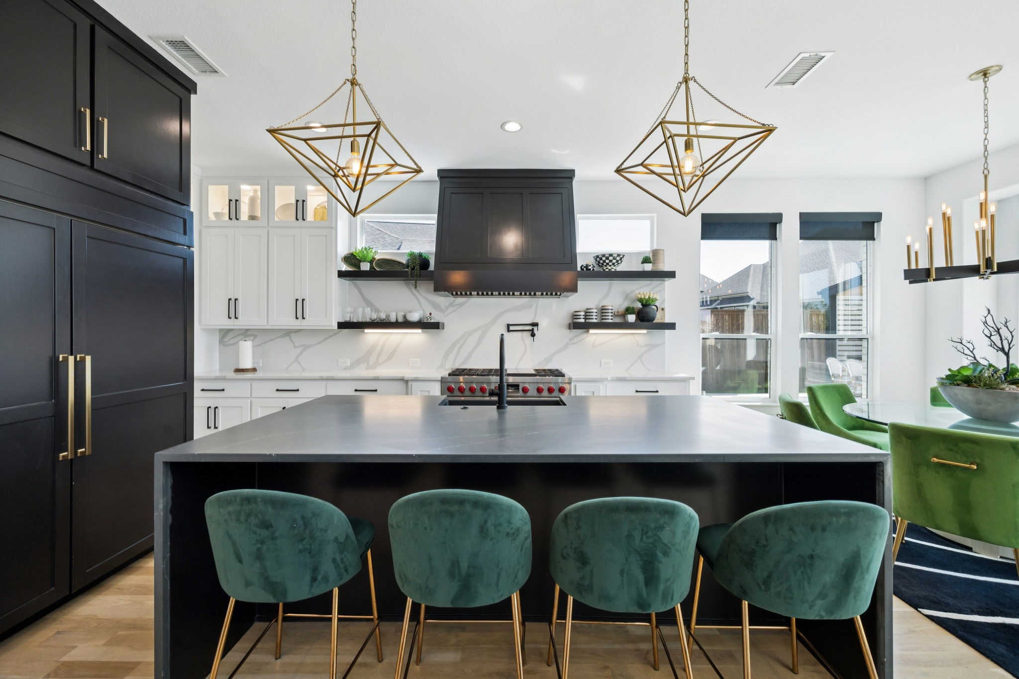 4011 Medio Creek Drive