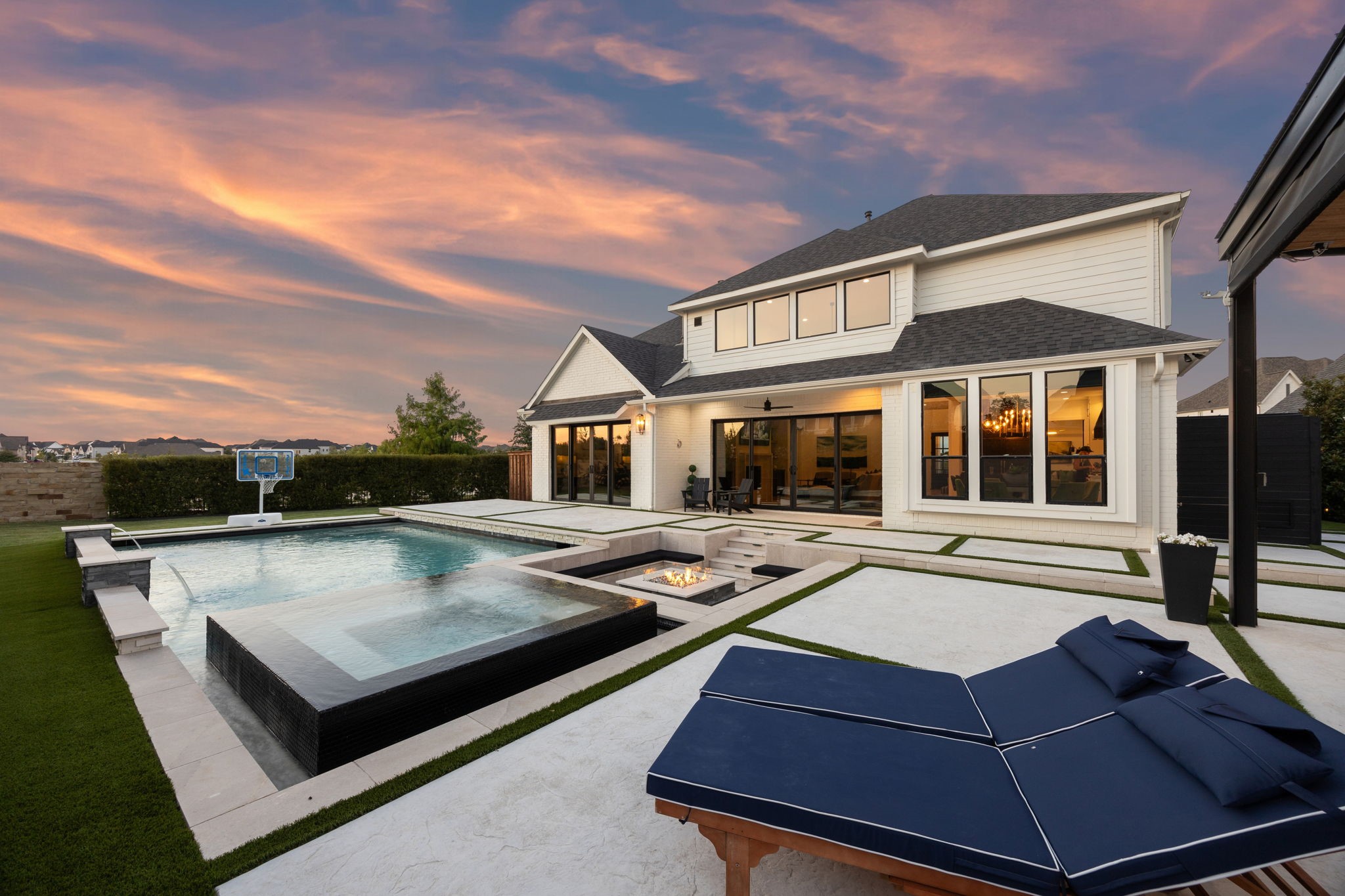 4011 Medio Creek Drive